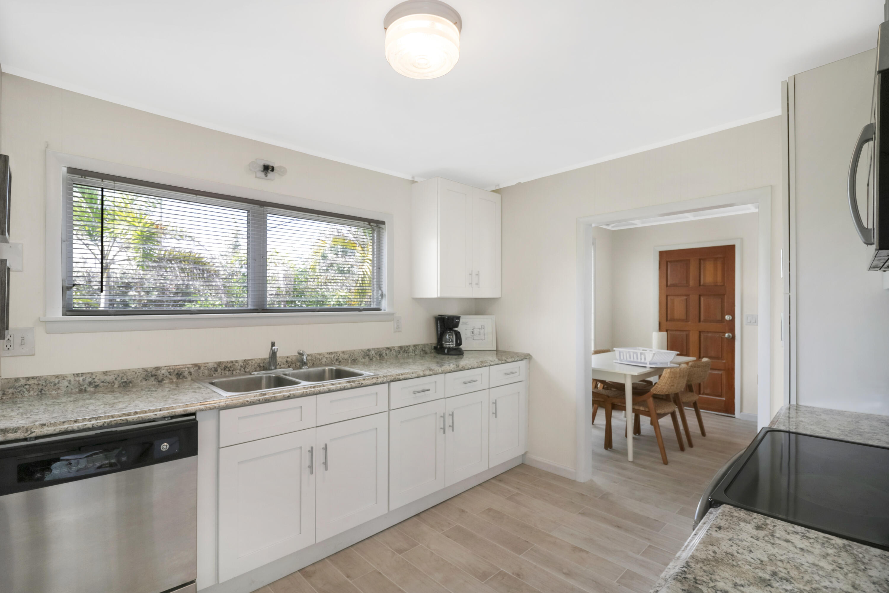 53 Barry Avenue Property Photo 15