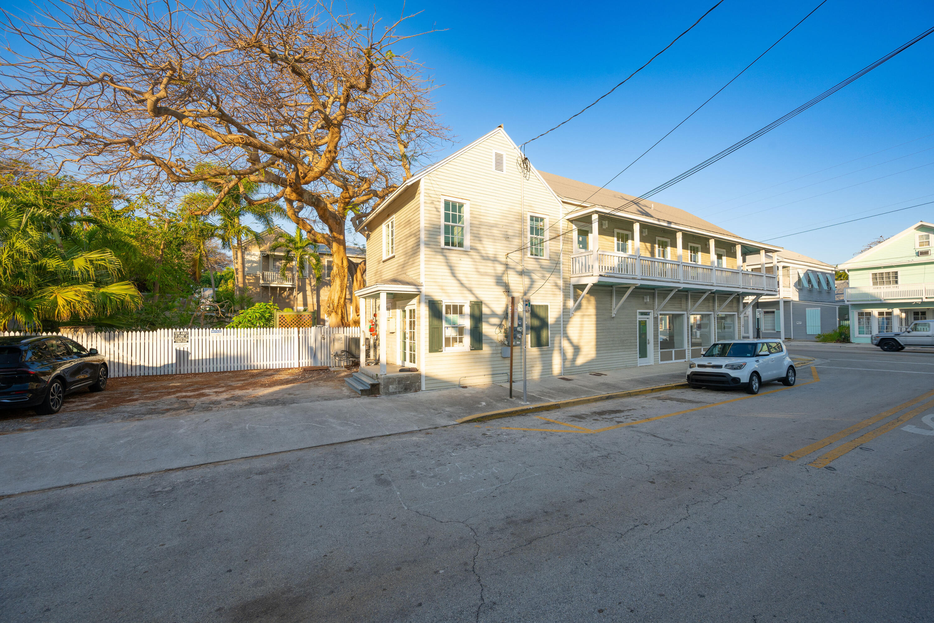 1110 Truman Avenue Property Photo 6