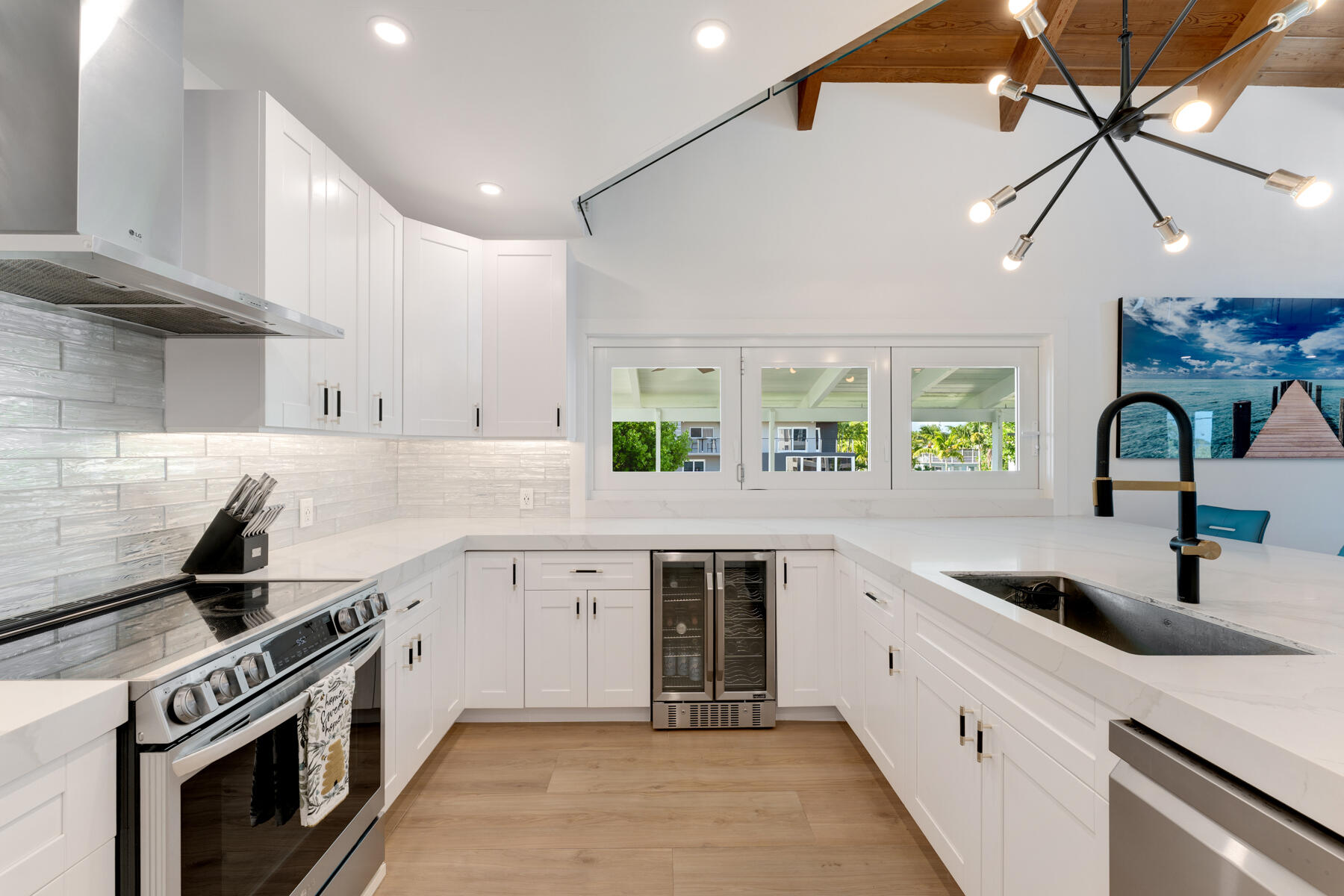 185 Ojibway Avenue Property Photo 15
