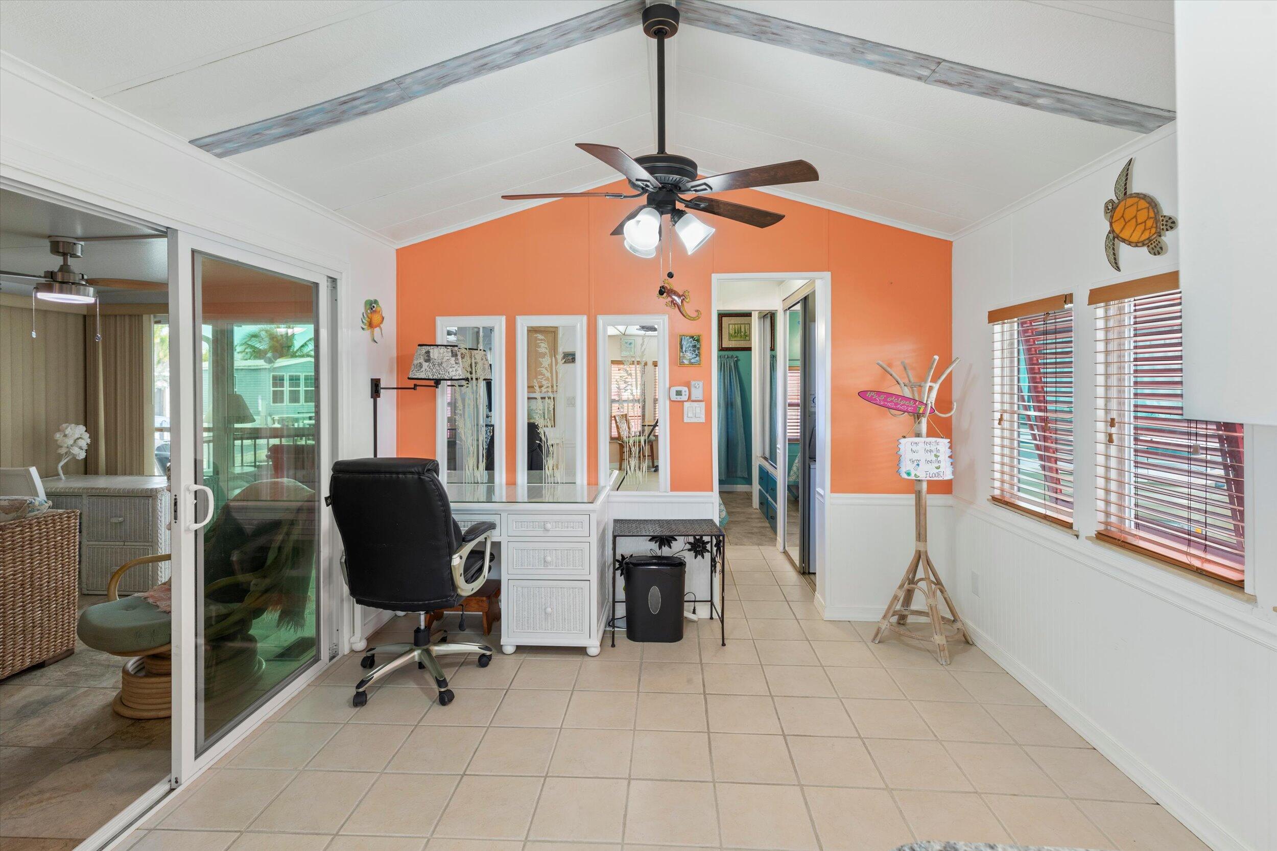 701 Spanish Main Drive 246 Property Photo 11