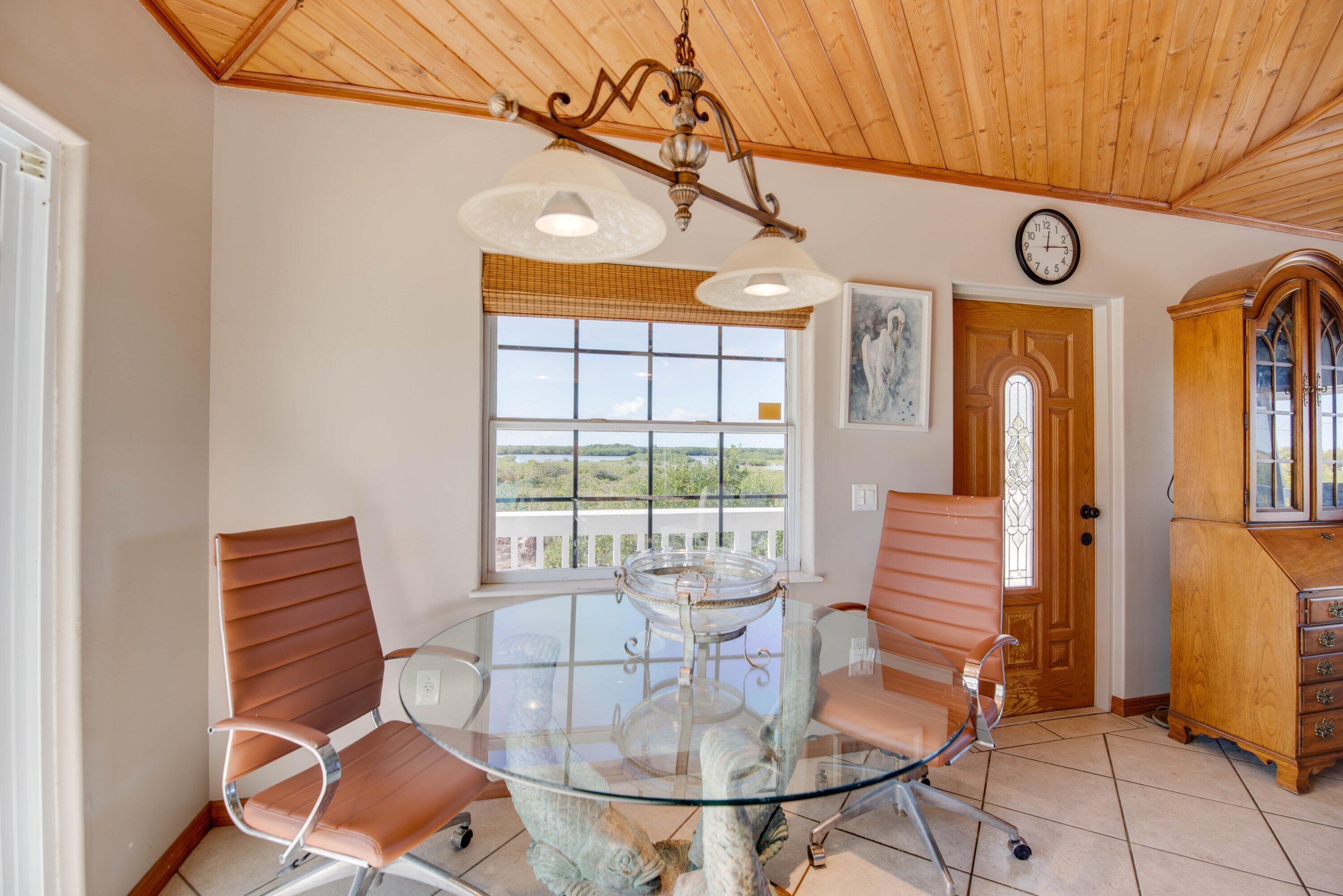 27821 Leeward S Road Property Photo 7