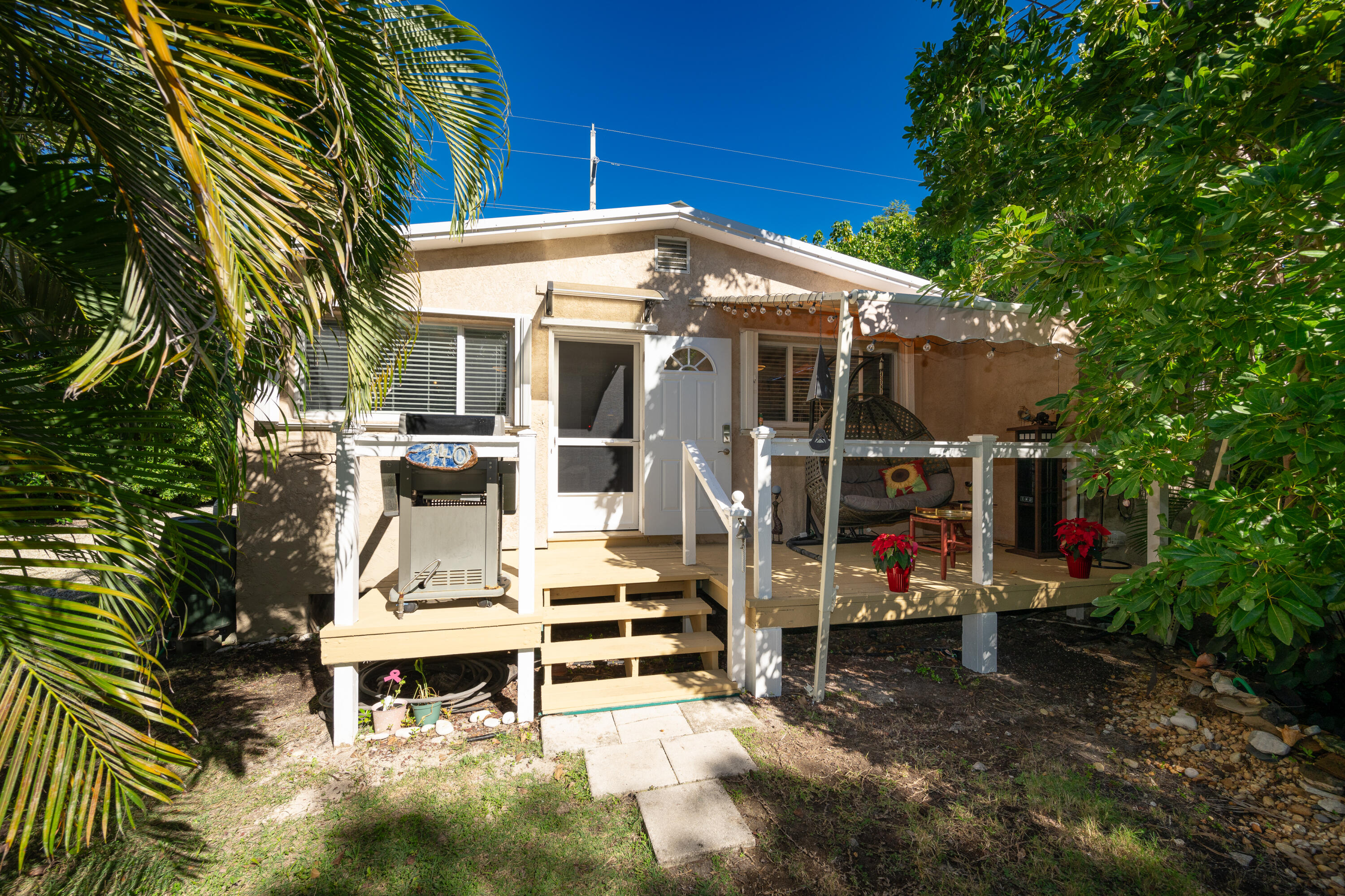 740 Prado Circle Property Photo 1