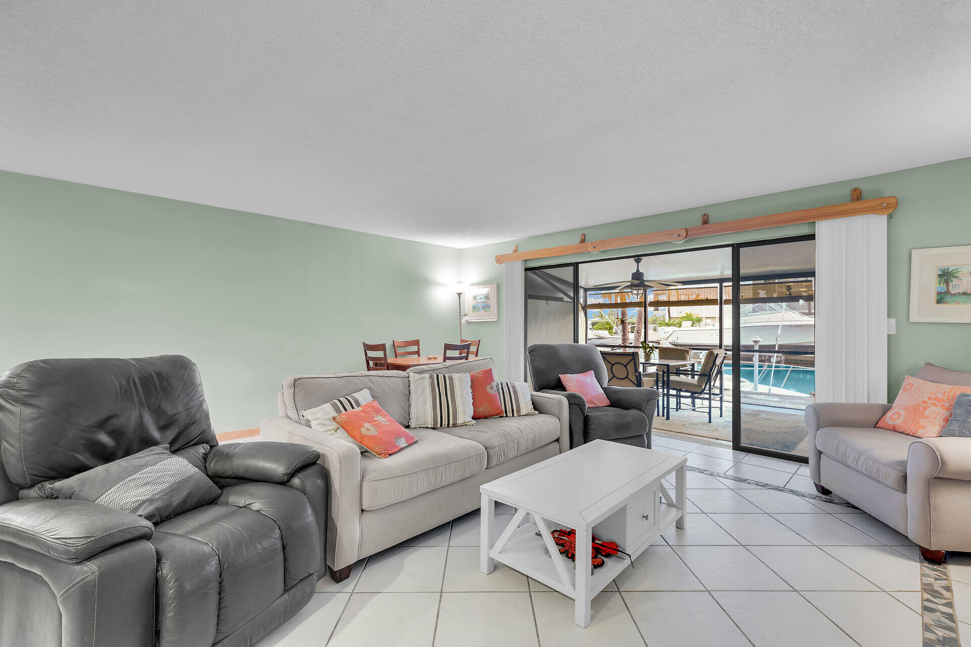423 Sombrero Beach Road 9 Property Photo 5