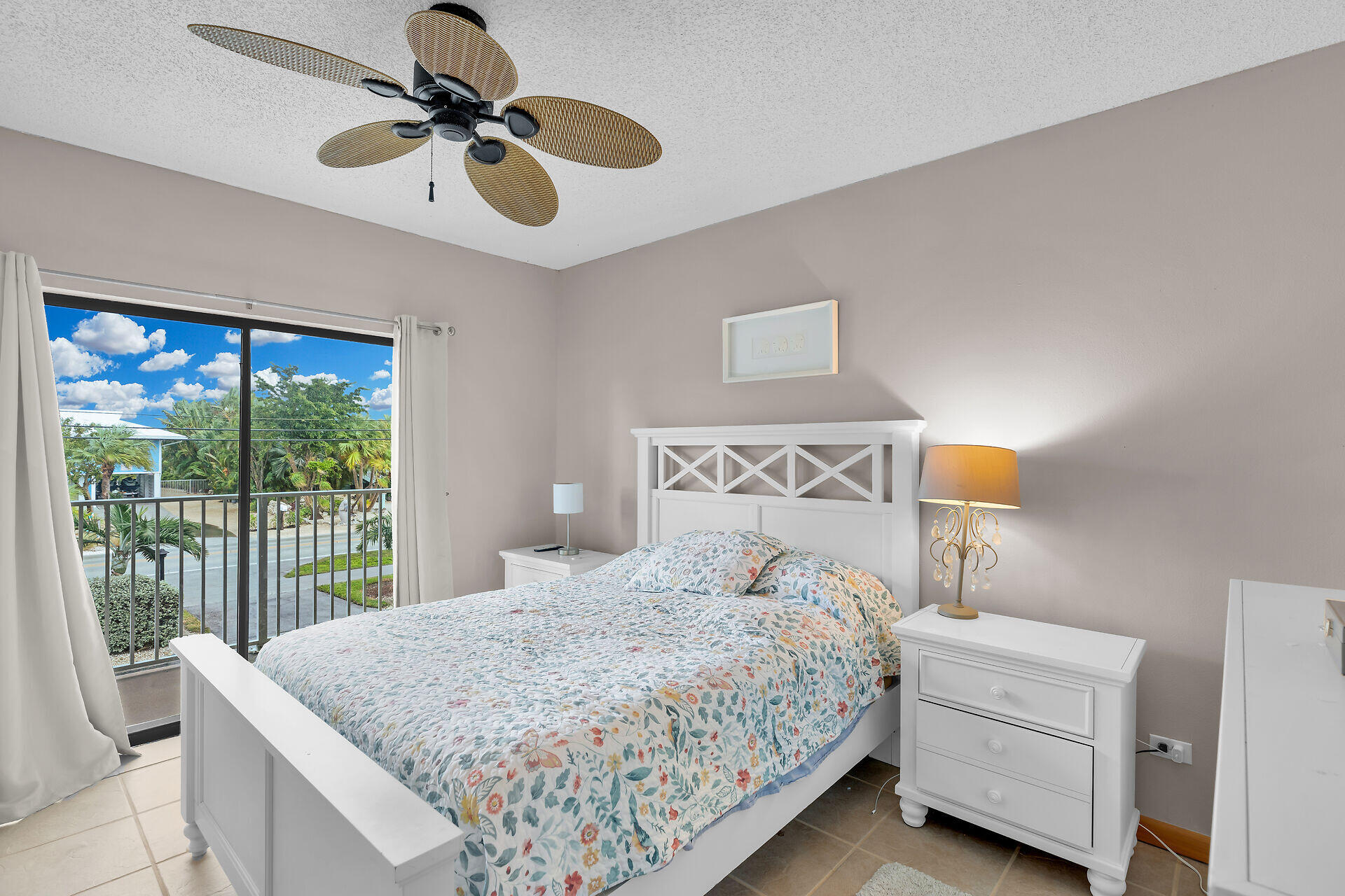 423 Sombrero Beach Road 9 Property Photo 15