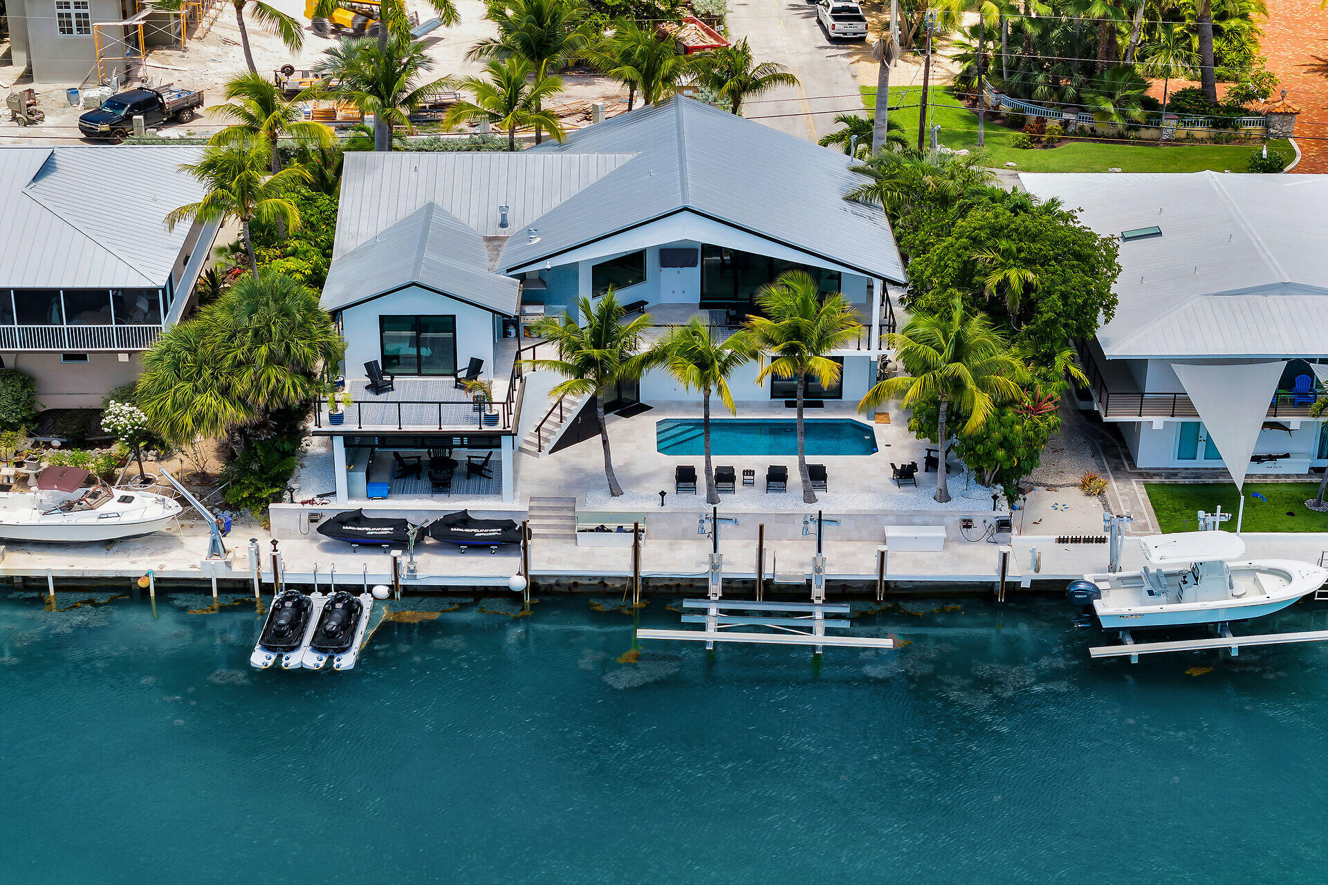 362 E Seaview Drive Property Photo 1