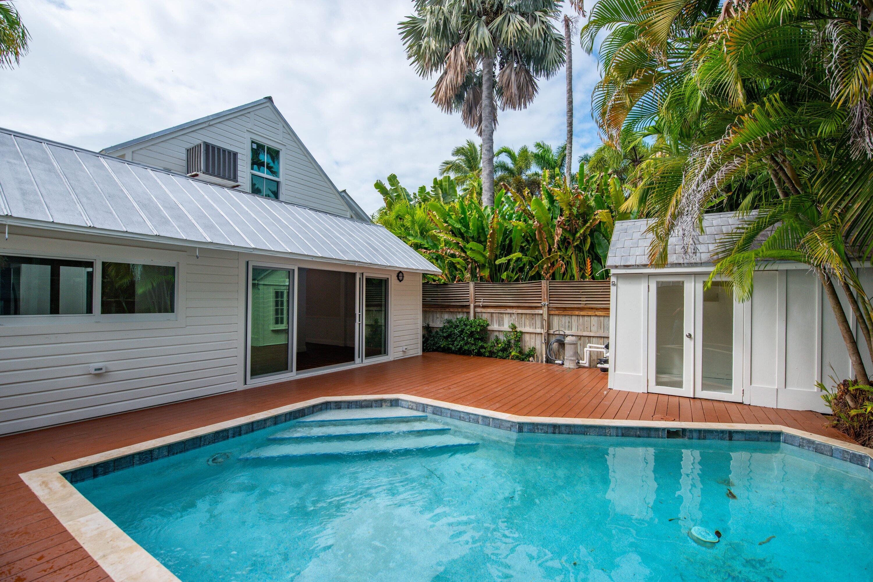 609 Margaret Street Property Photo 21