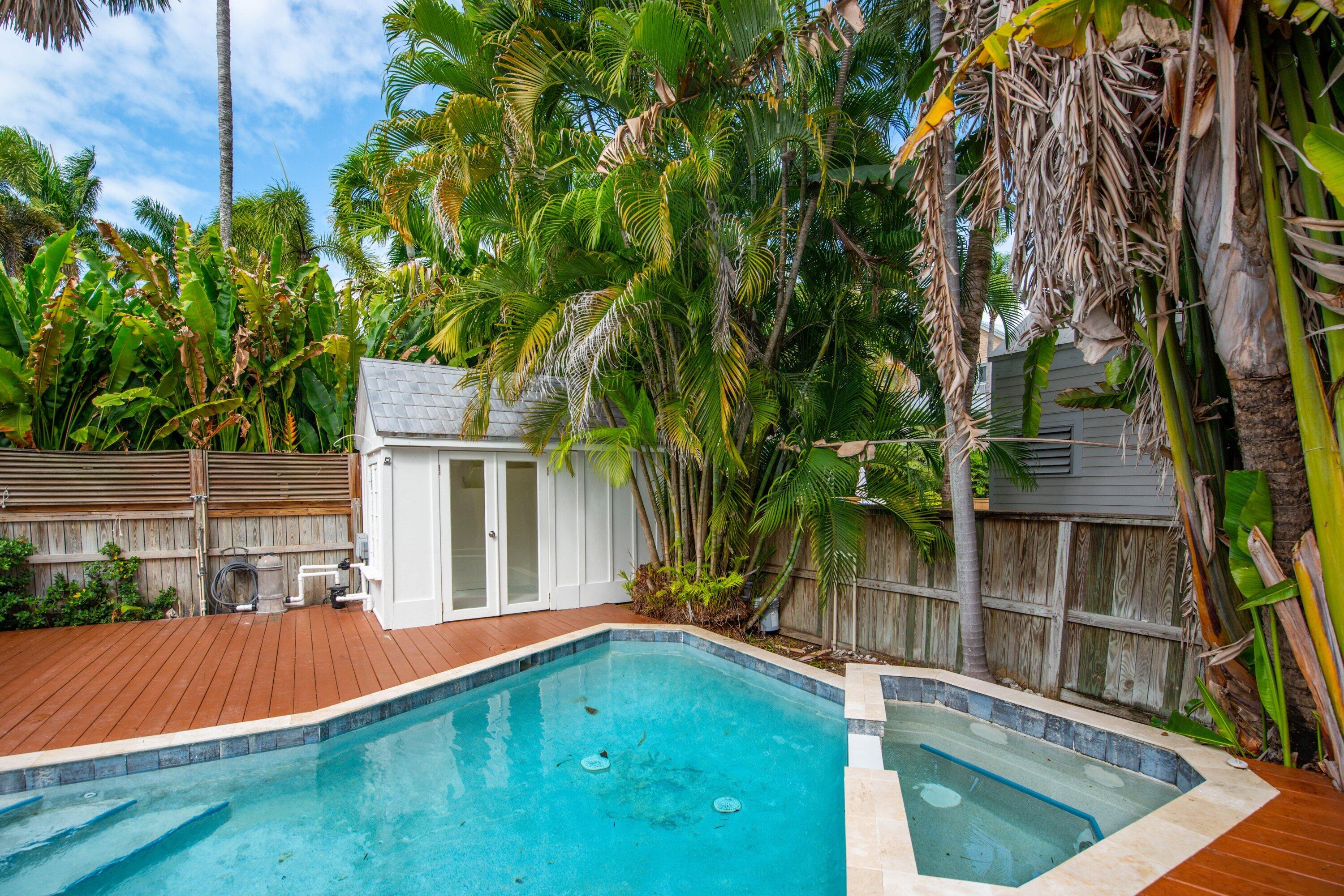 609 Margaret Street Property Photo 25
