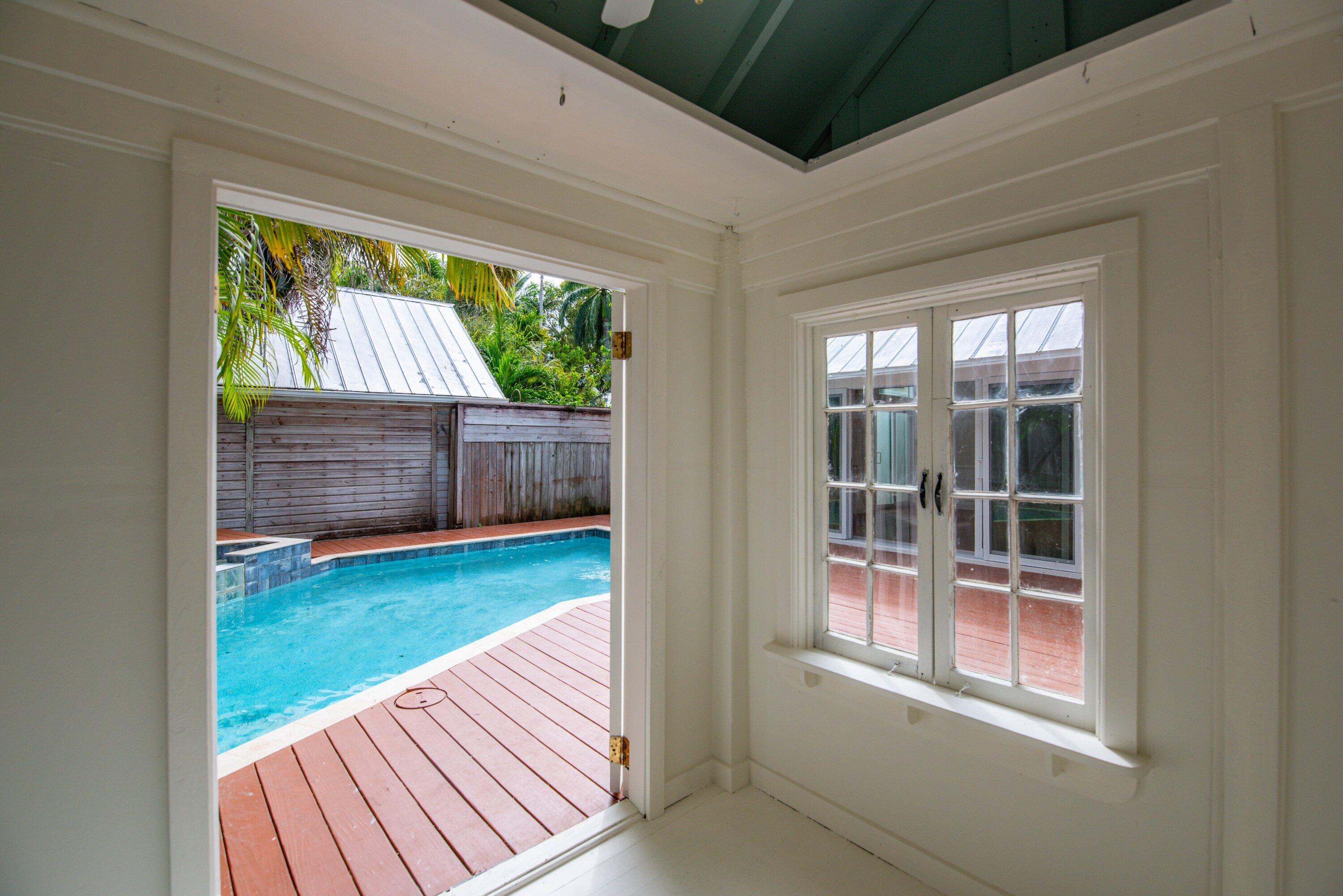 609 Margaret Street Property Photo 27