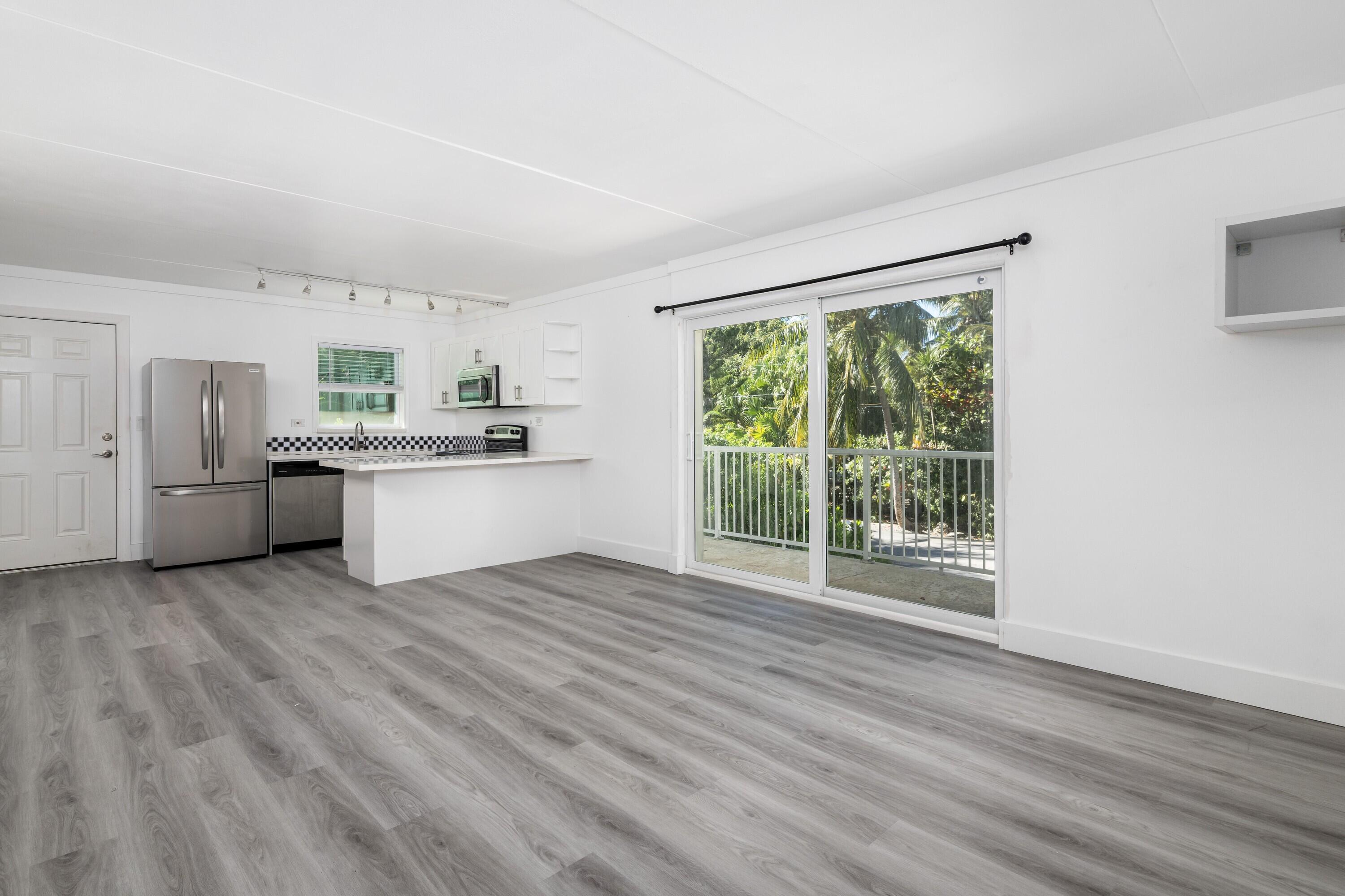 1306 &1308 51st Street Gulf Property Photo 4