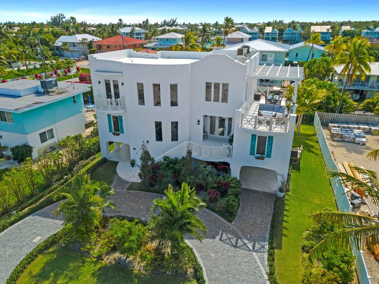 317 E Seaview Circle Property Photo 1