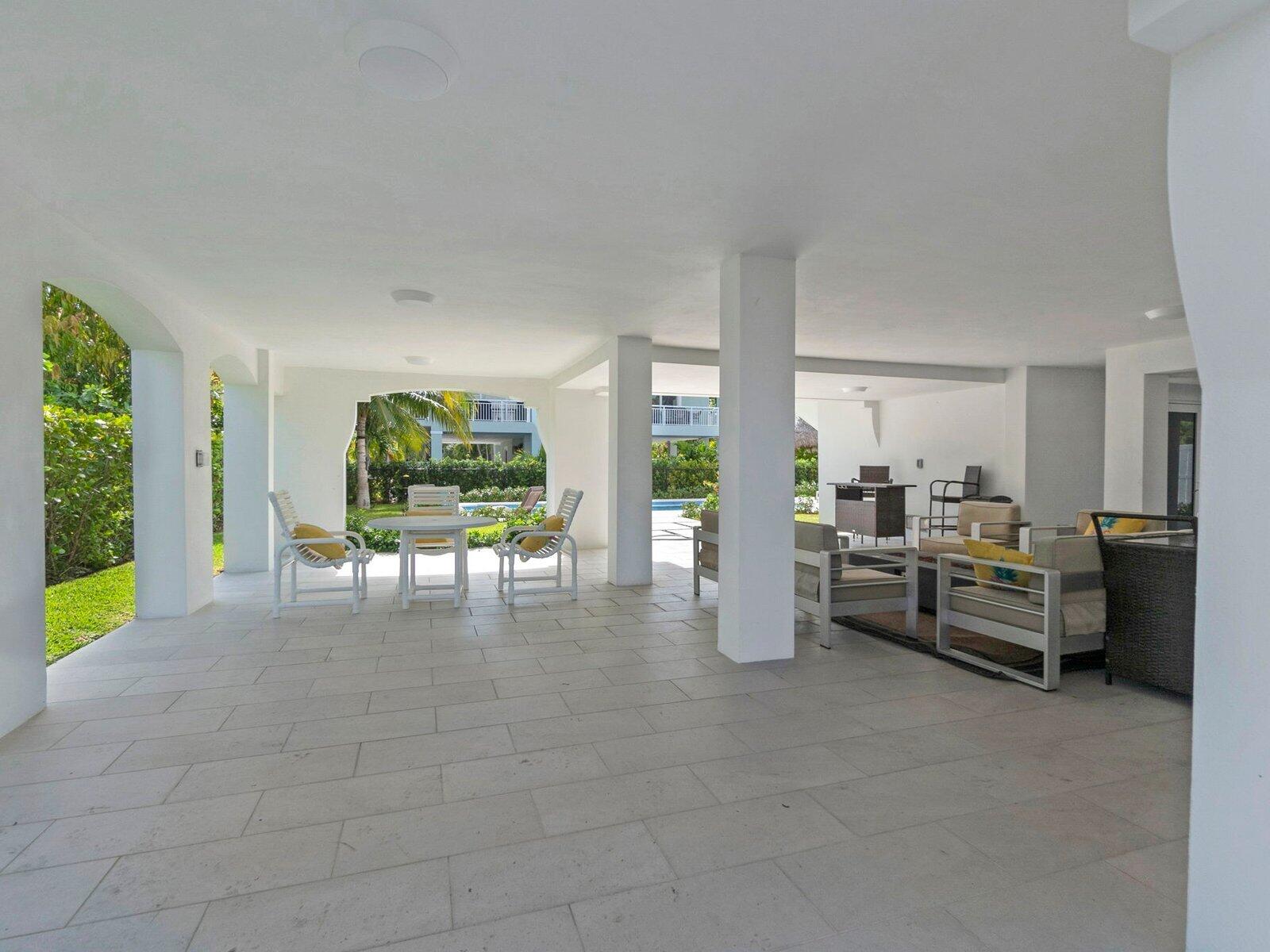 317 E Seaview Circle Property Photo 45