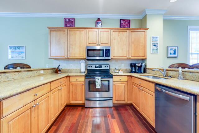 102 Anglers Way Property Photo 10