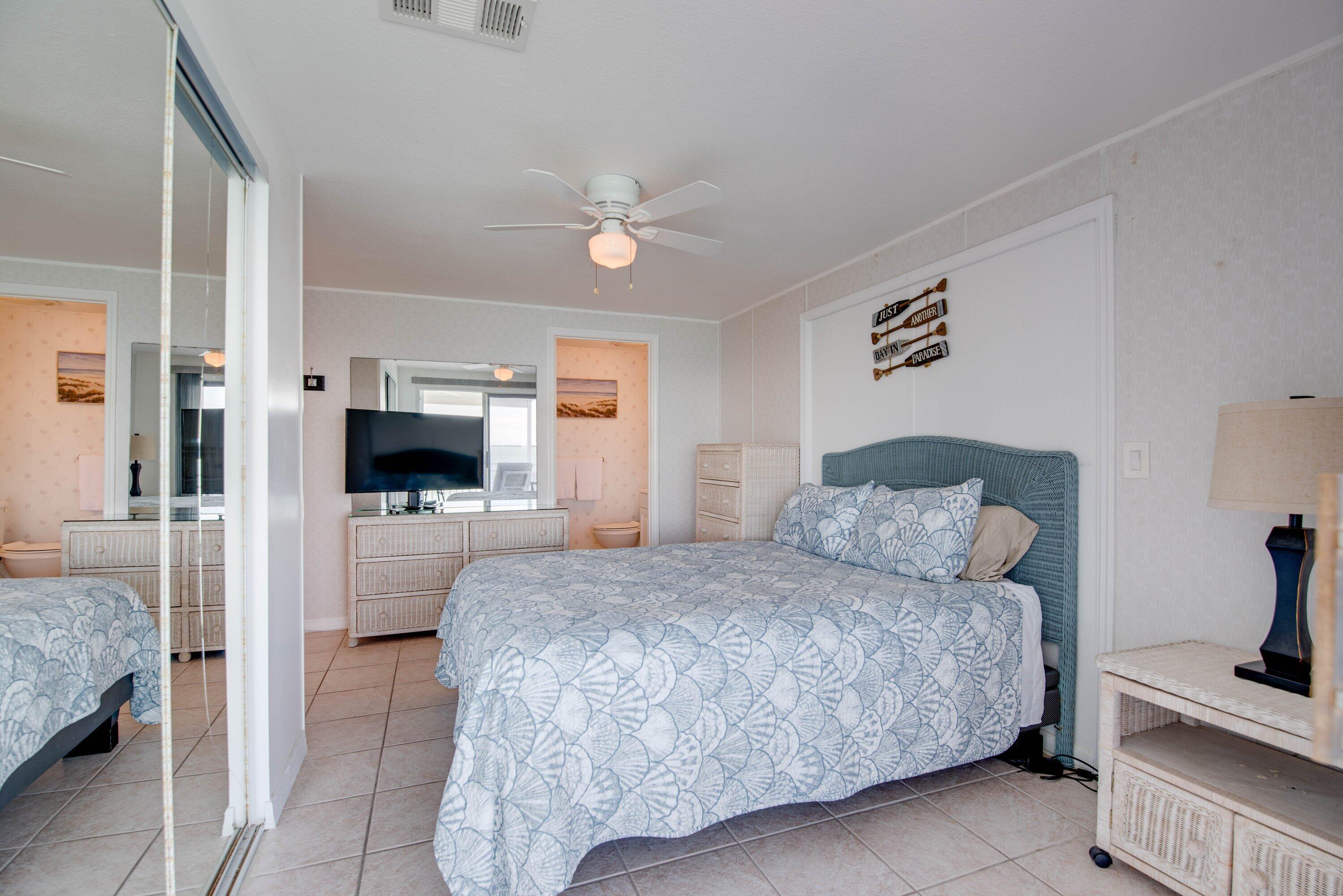 701 Spanish Main Drive 265 Property Photo 11
