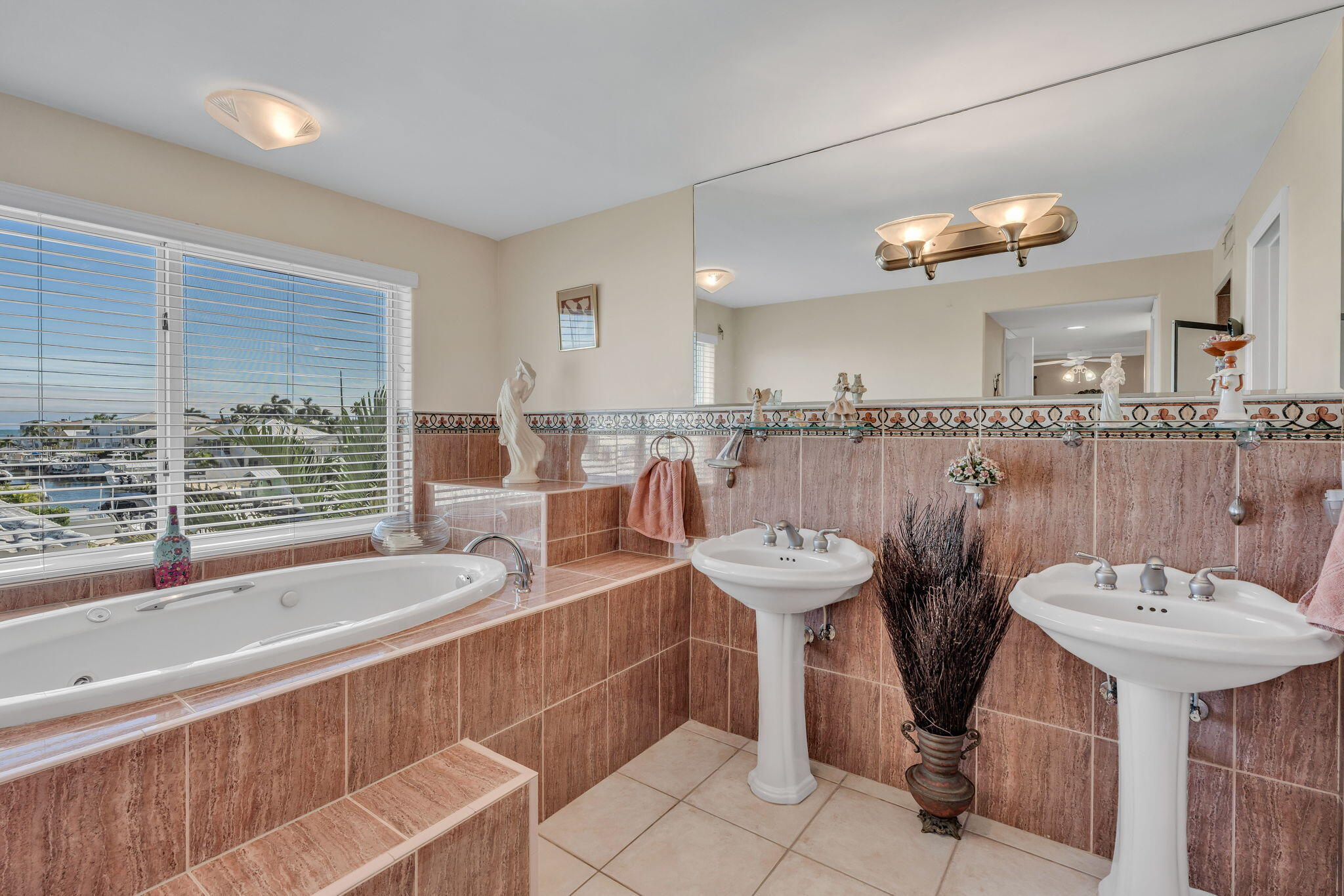 167 Lorelane Place Property Photo 25