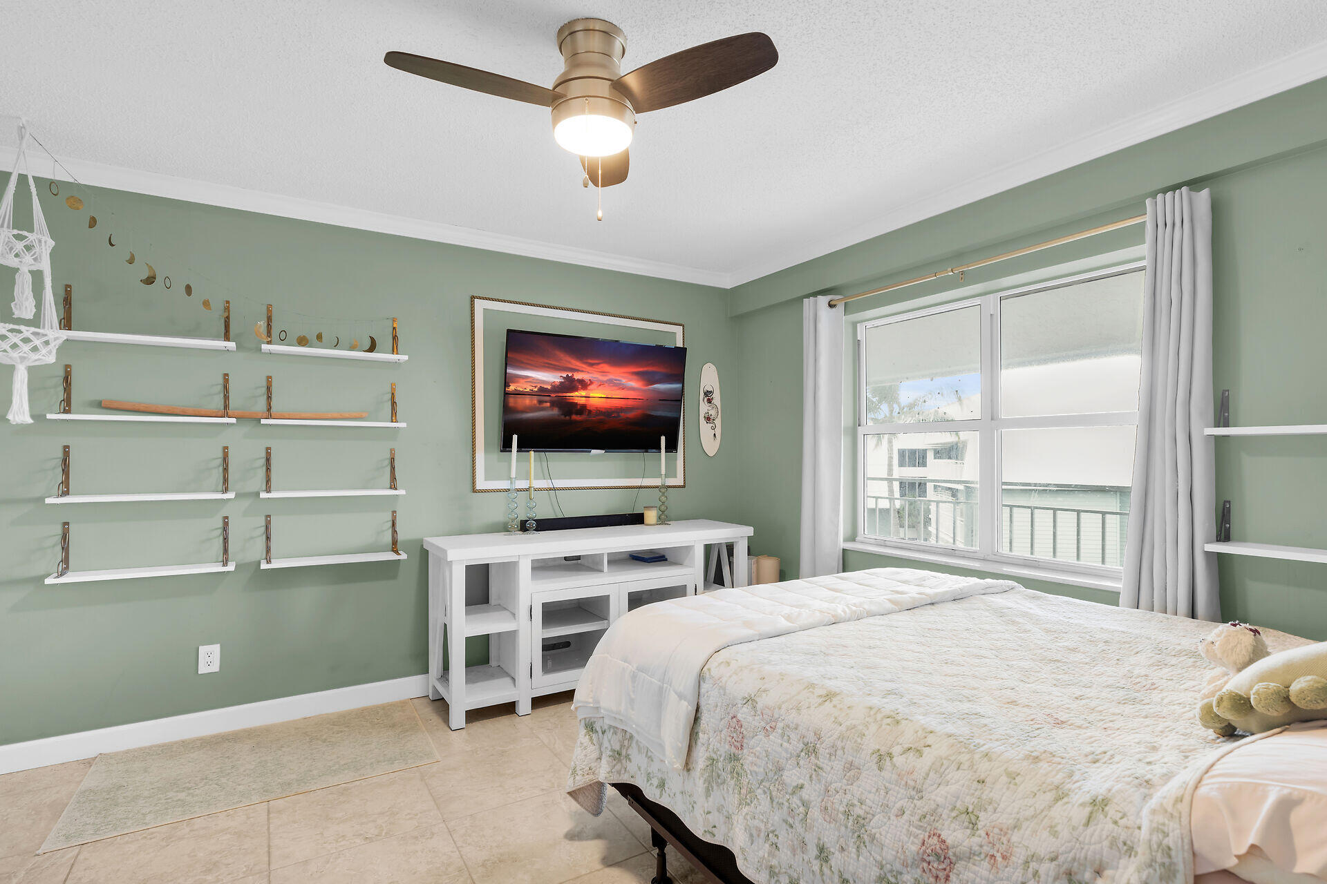 1901 S Roosevelt Boulevard 401e Property Photo 21