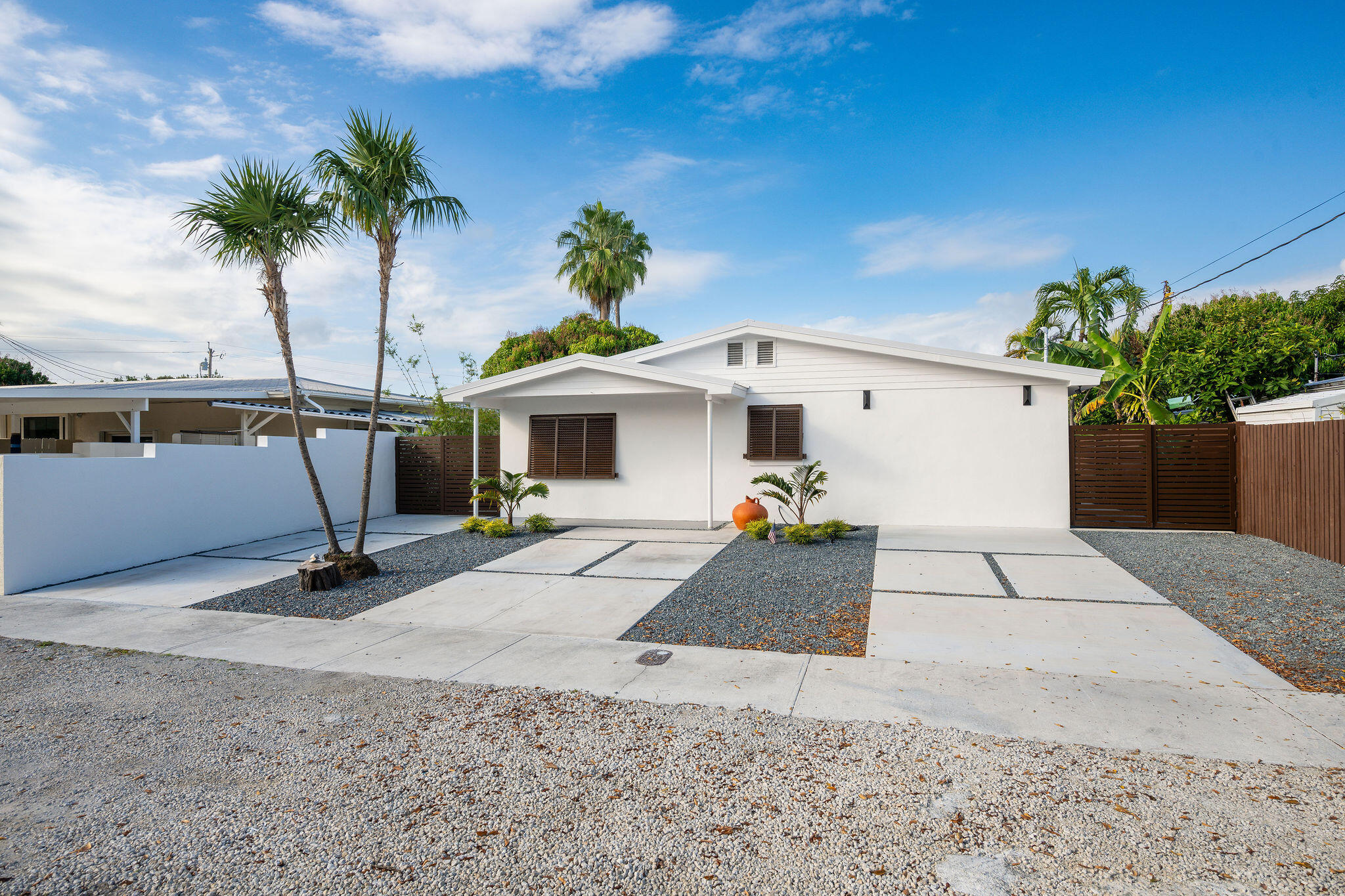 1724 Bahama Drive Property Photo 6