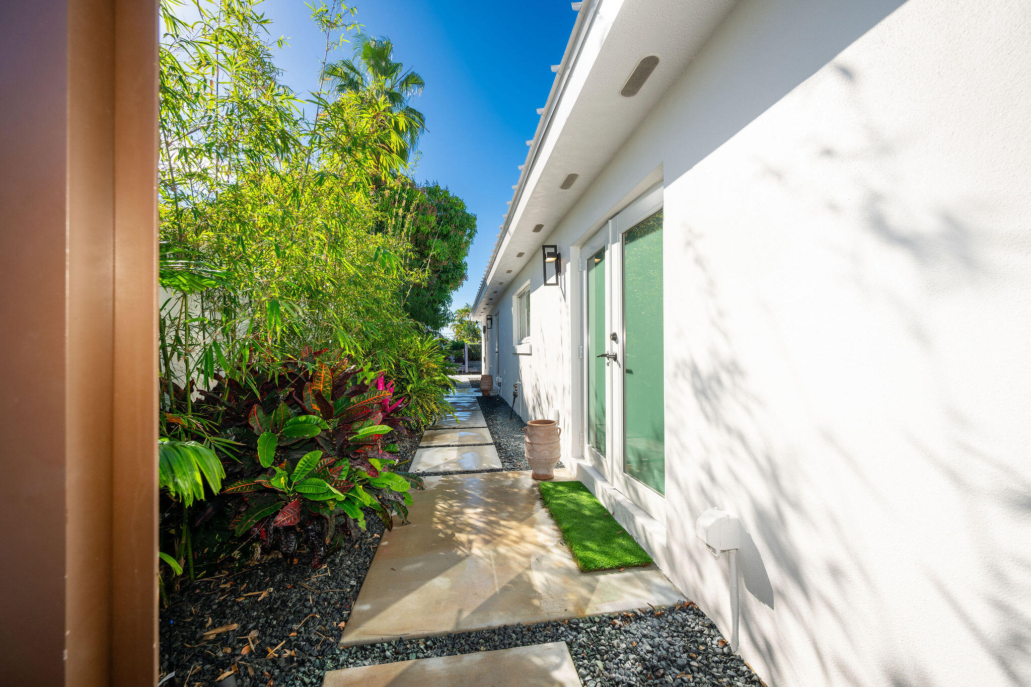 1724 Bahama Drive Property Photo 12