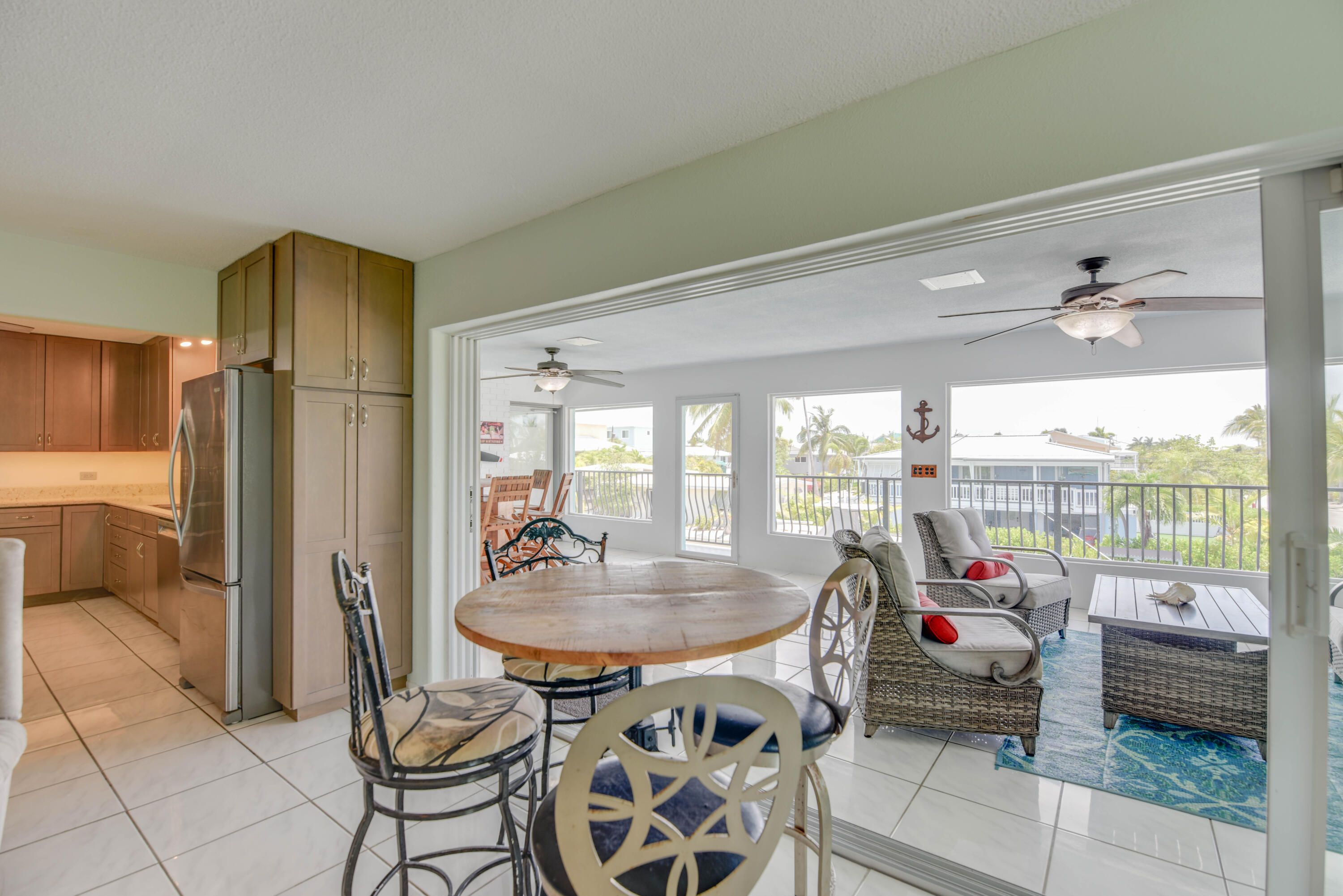 887 Bay Drive Property Photo 15