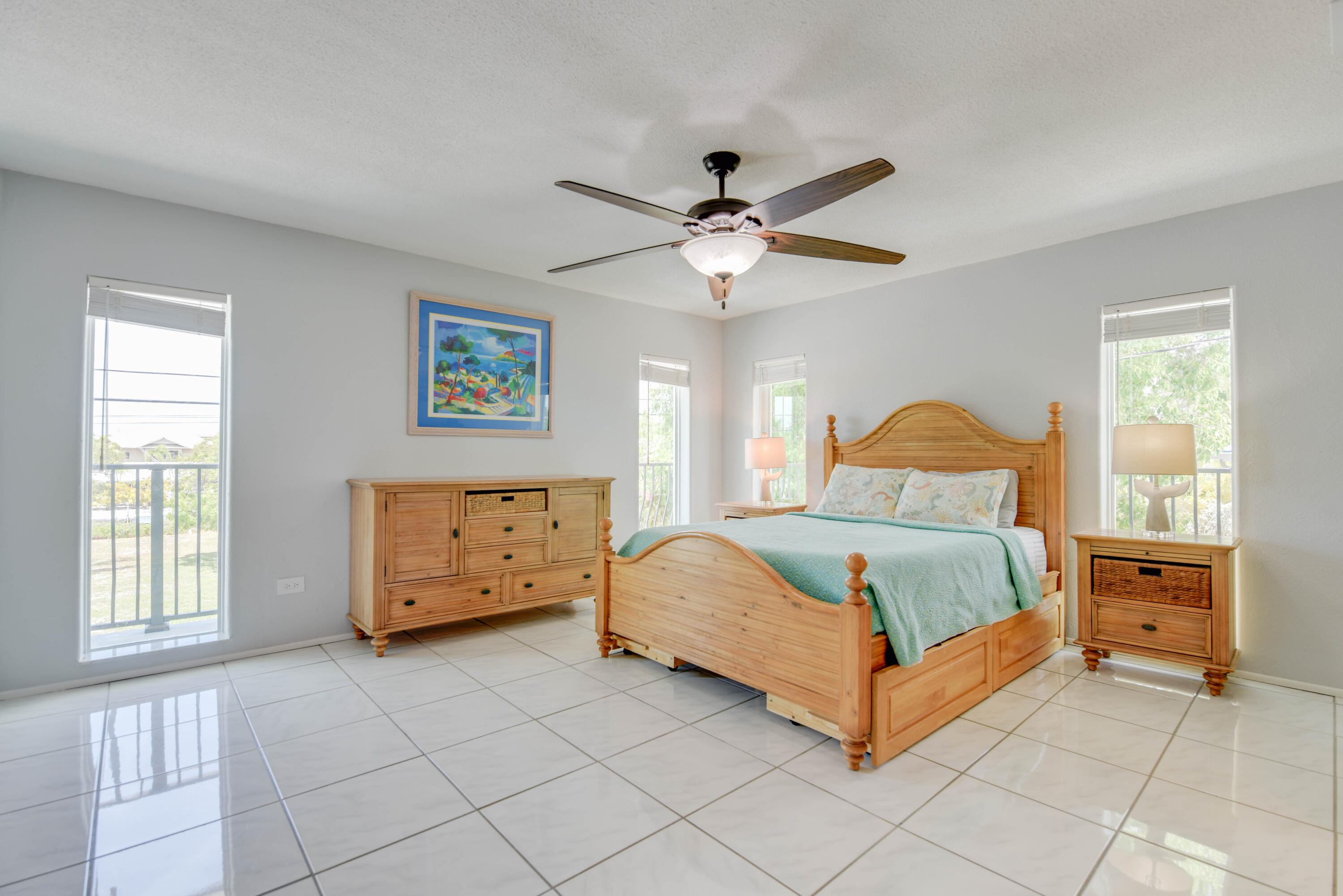 887 Bay Drive Property Photo 16