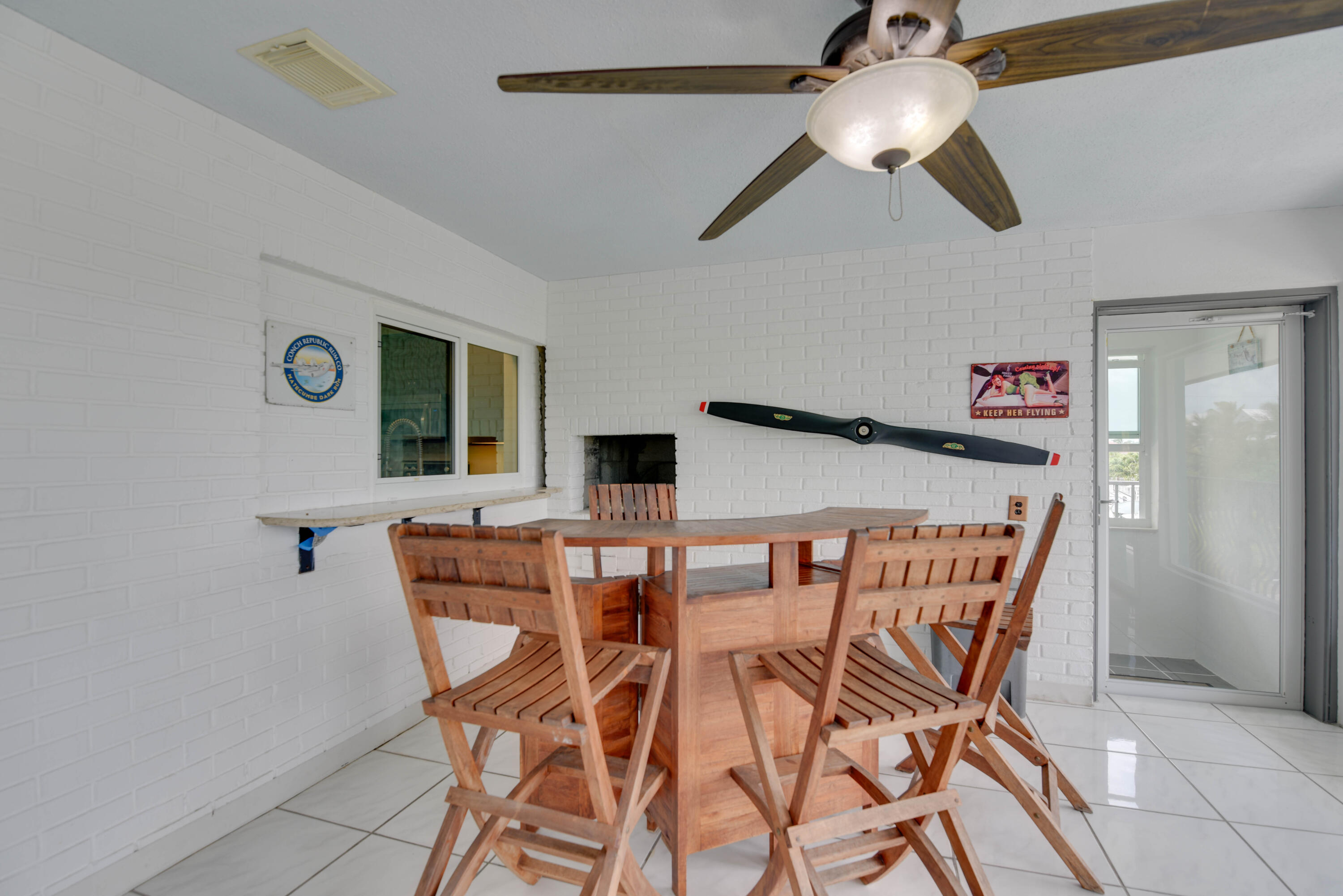887 Bay Drive Property Photo 30