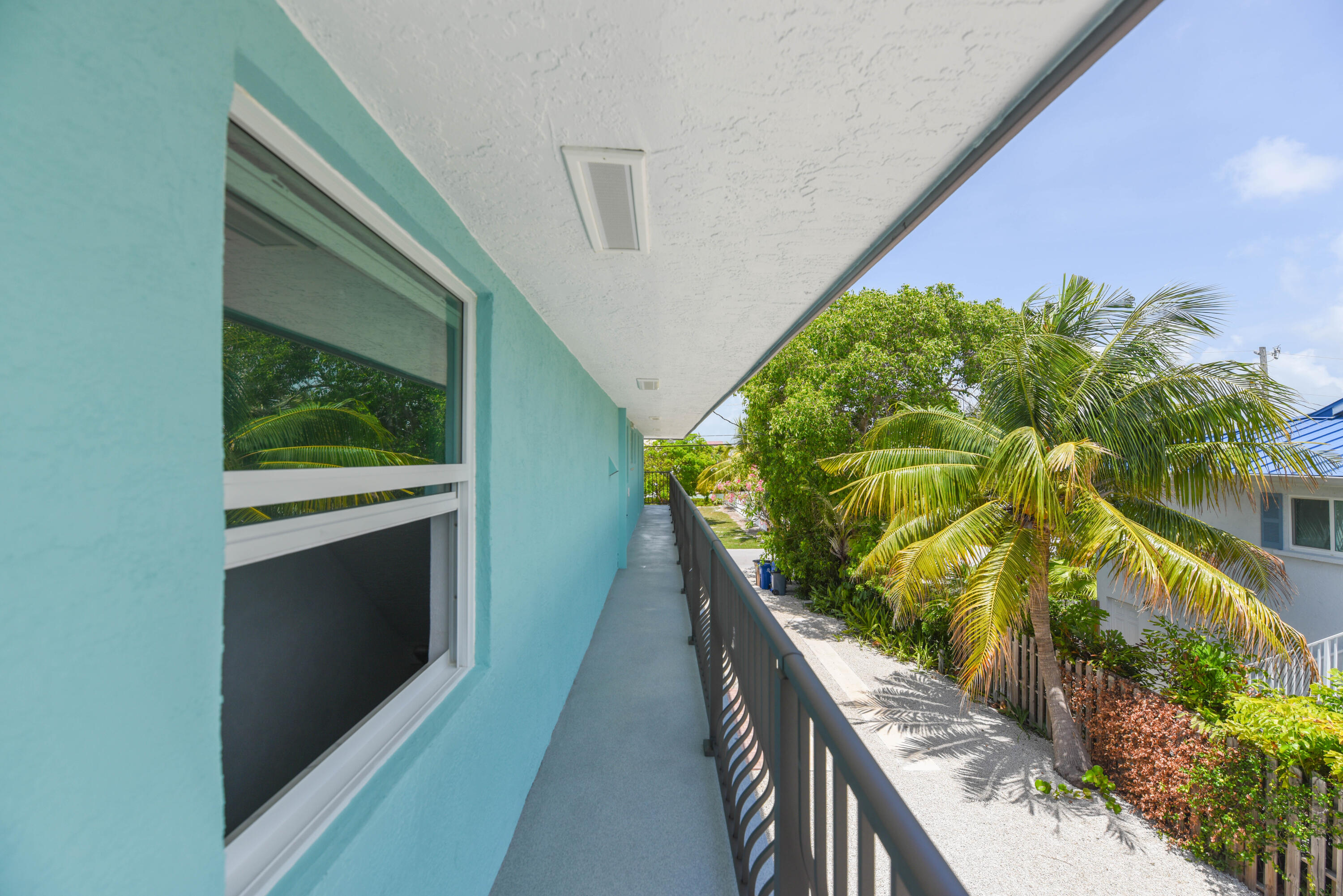 887 Bay Drive Property Photo 33