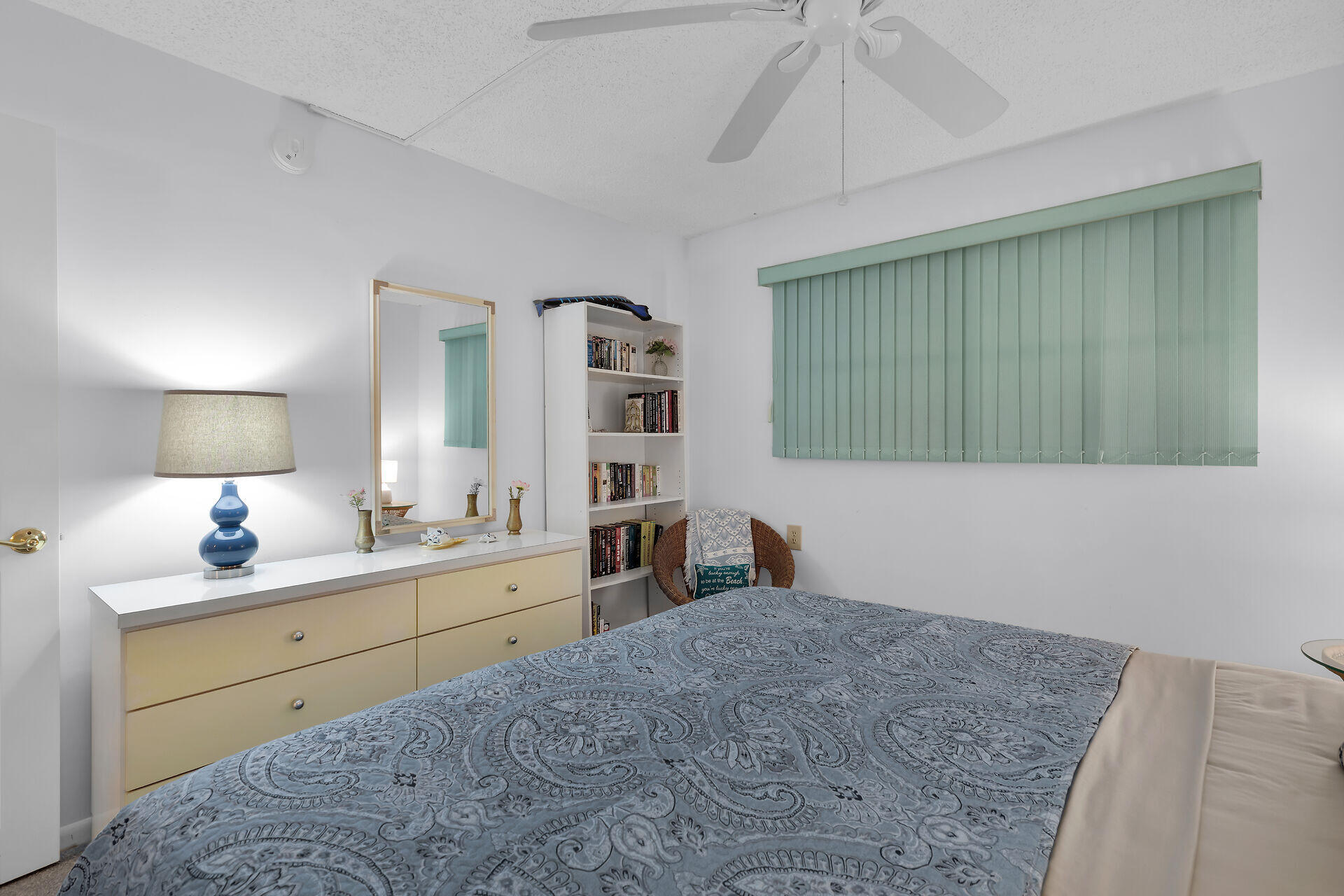201 E Ocean Drive 1-211 Property Photo 31