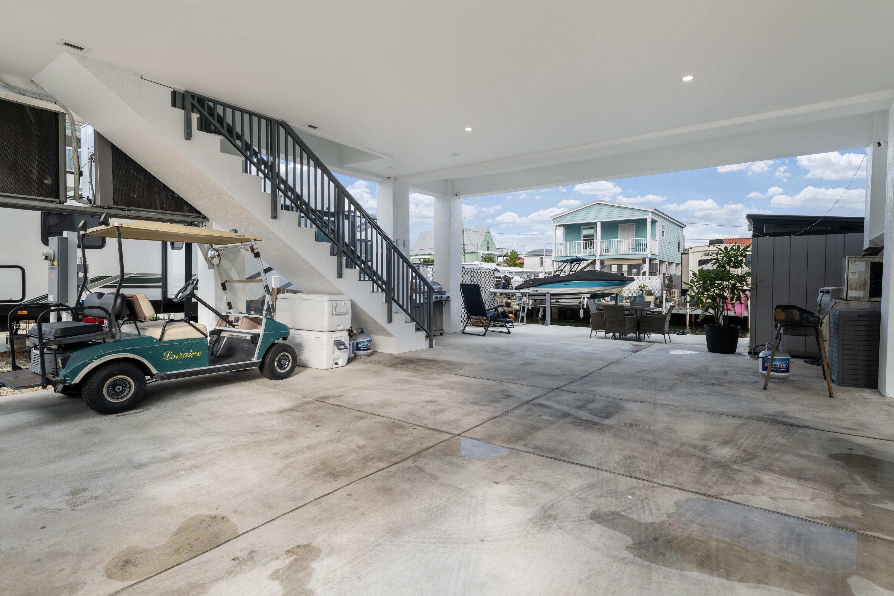 6099 Overseas Highway 83w Property Photo 11