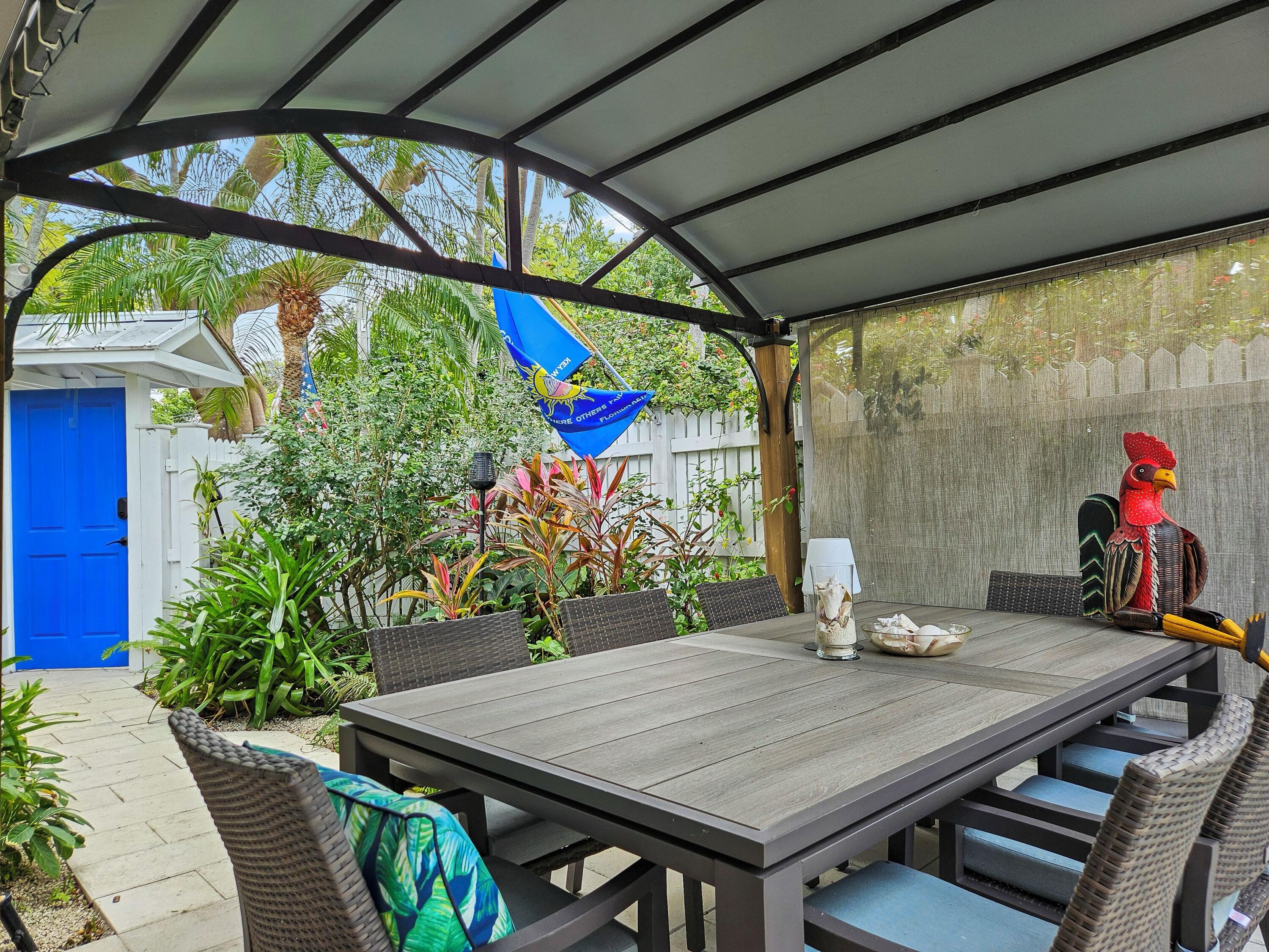 1503 Johnson Street Property Photo 7