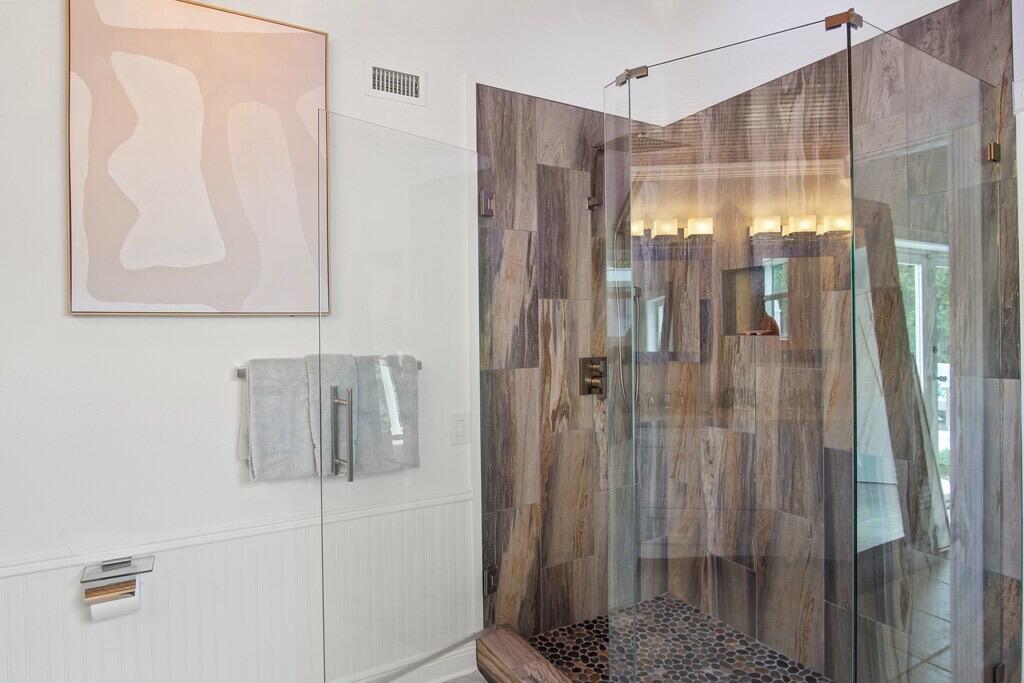 1503 Johnson Street Property Photo 27