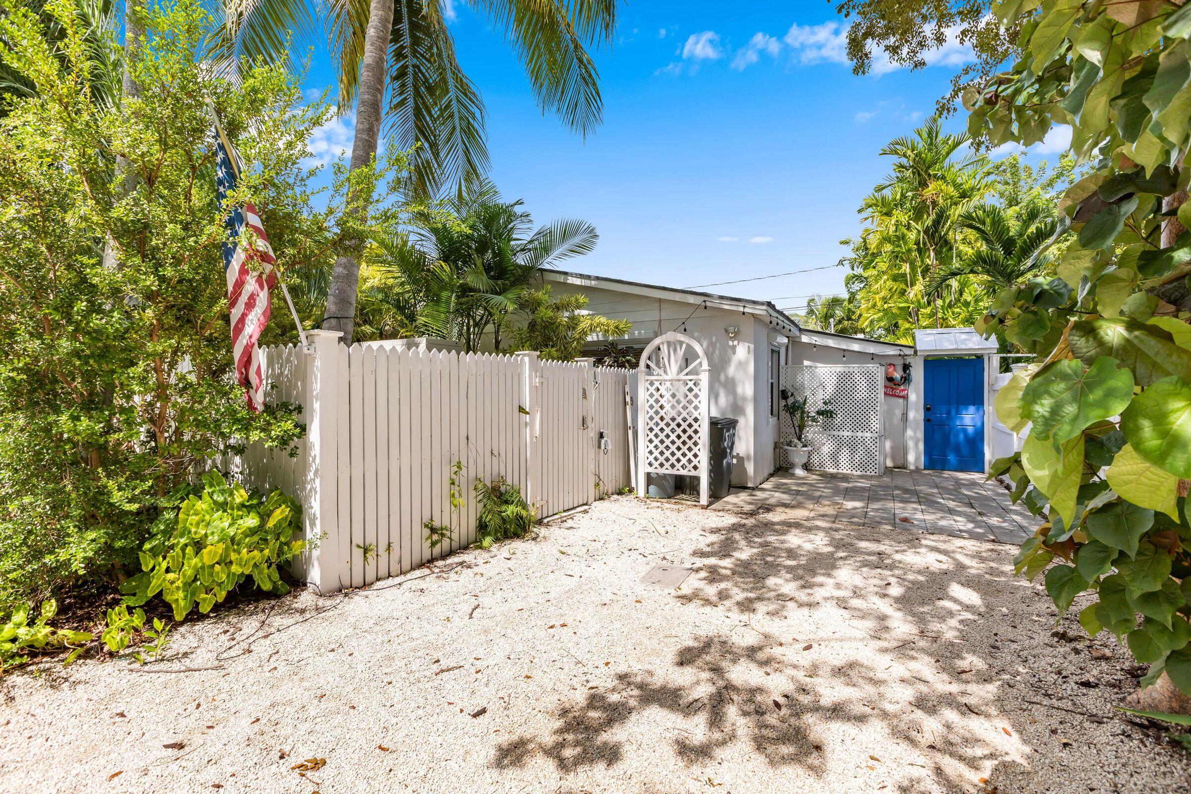 1503 Johnson Street Property Photo 42