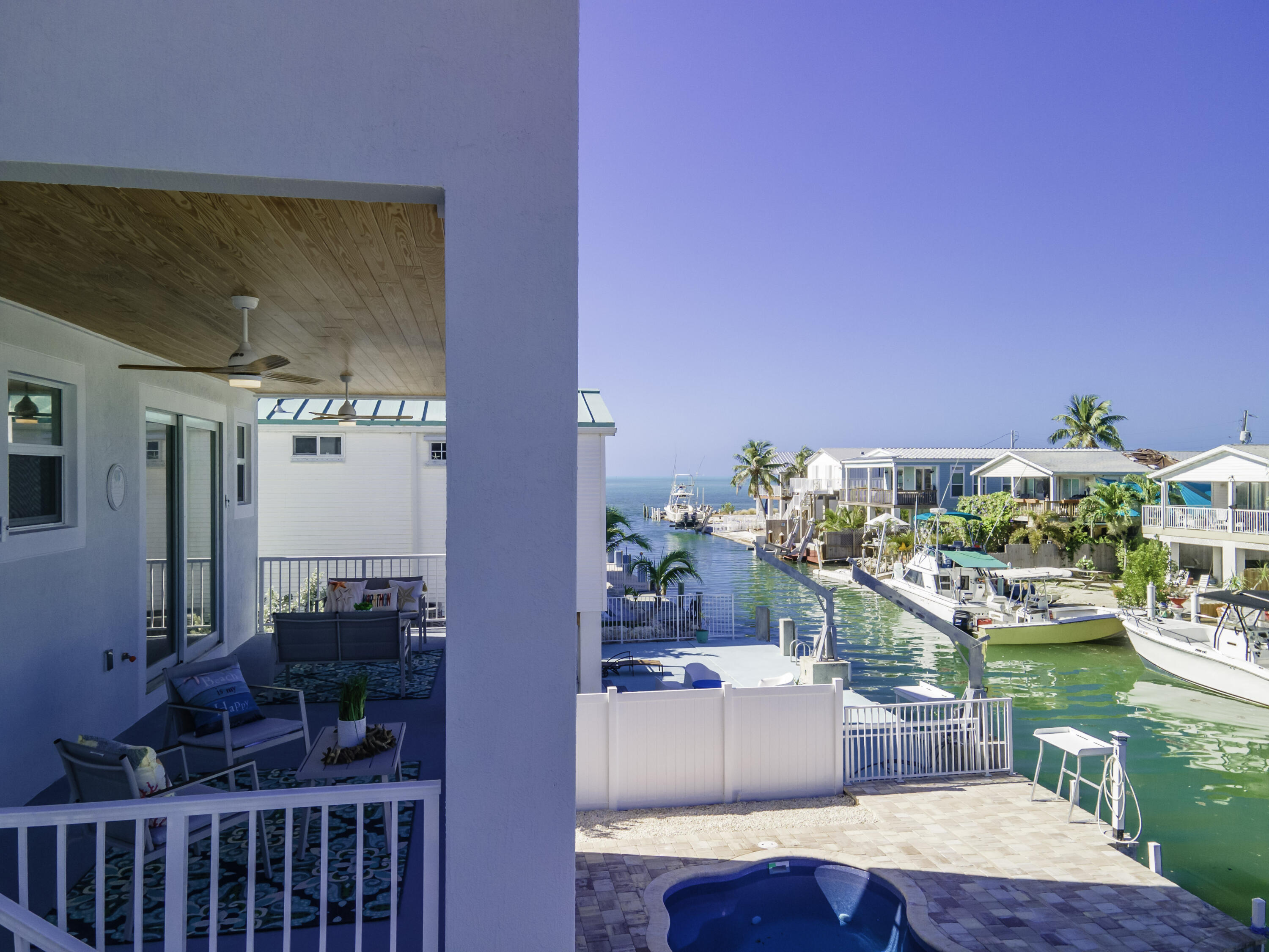 1140 92 Street Property Photo 2