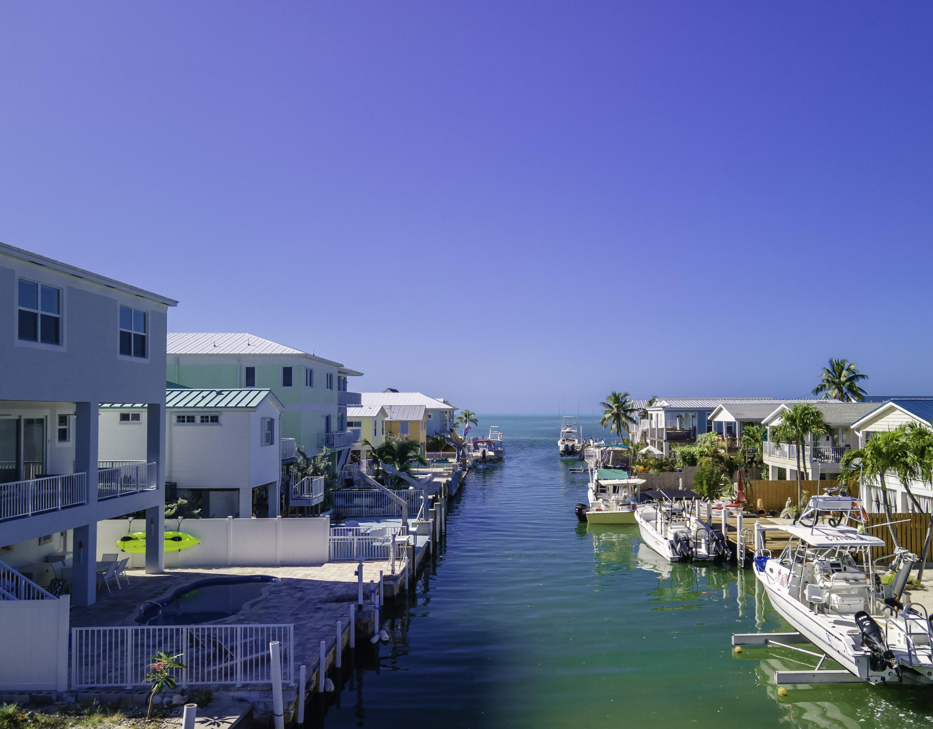 1140 92 Street Property Photo 3