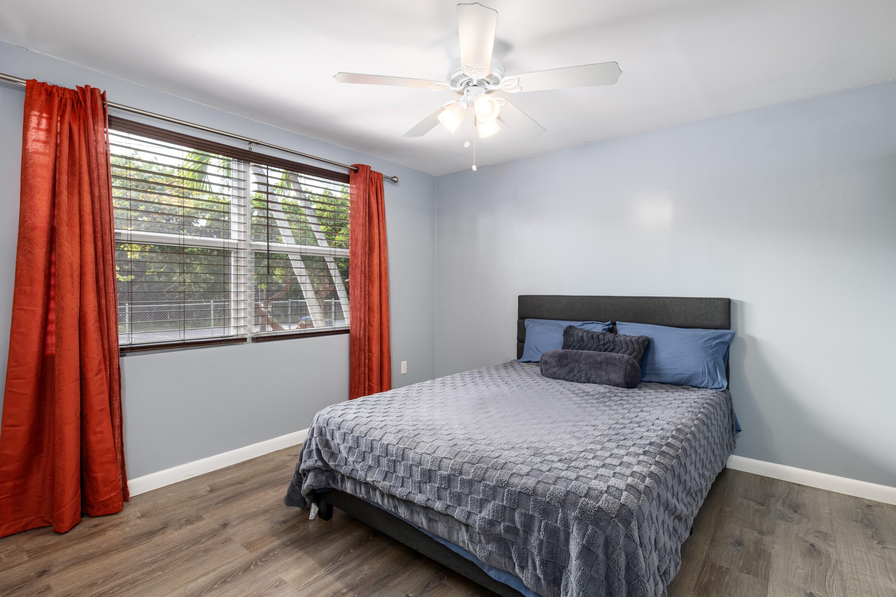 30023 Pine Channel Road Property Photo 8