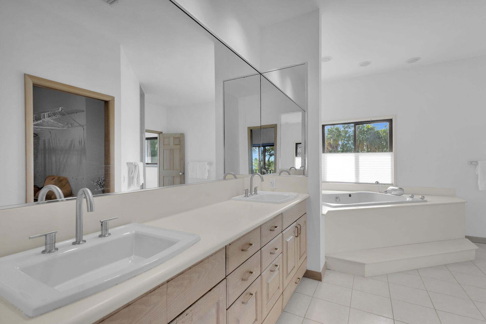 112 Bimini Drive Property Photo 21