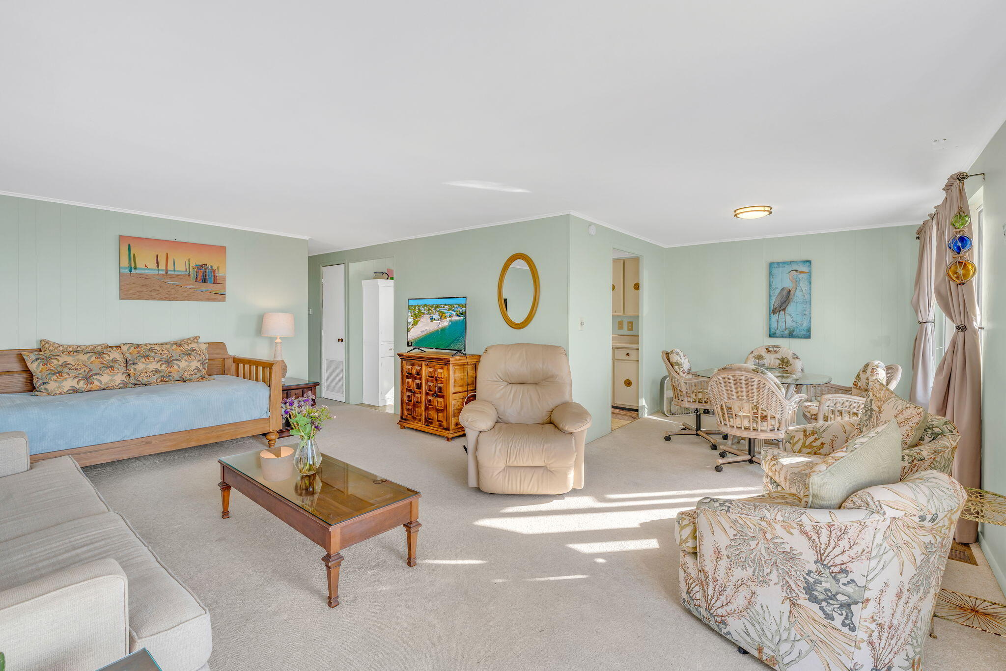 105 & 107 Star Lane Property Photo 8
