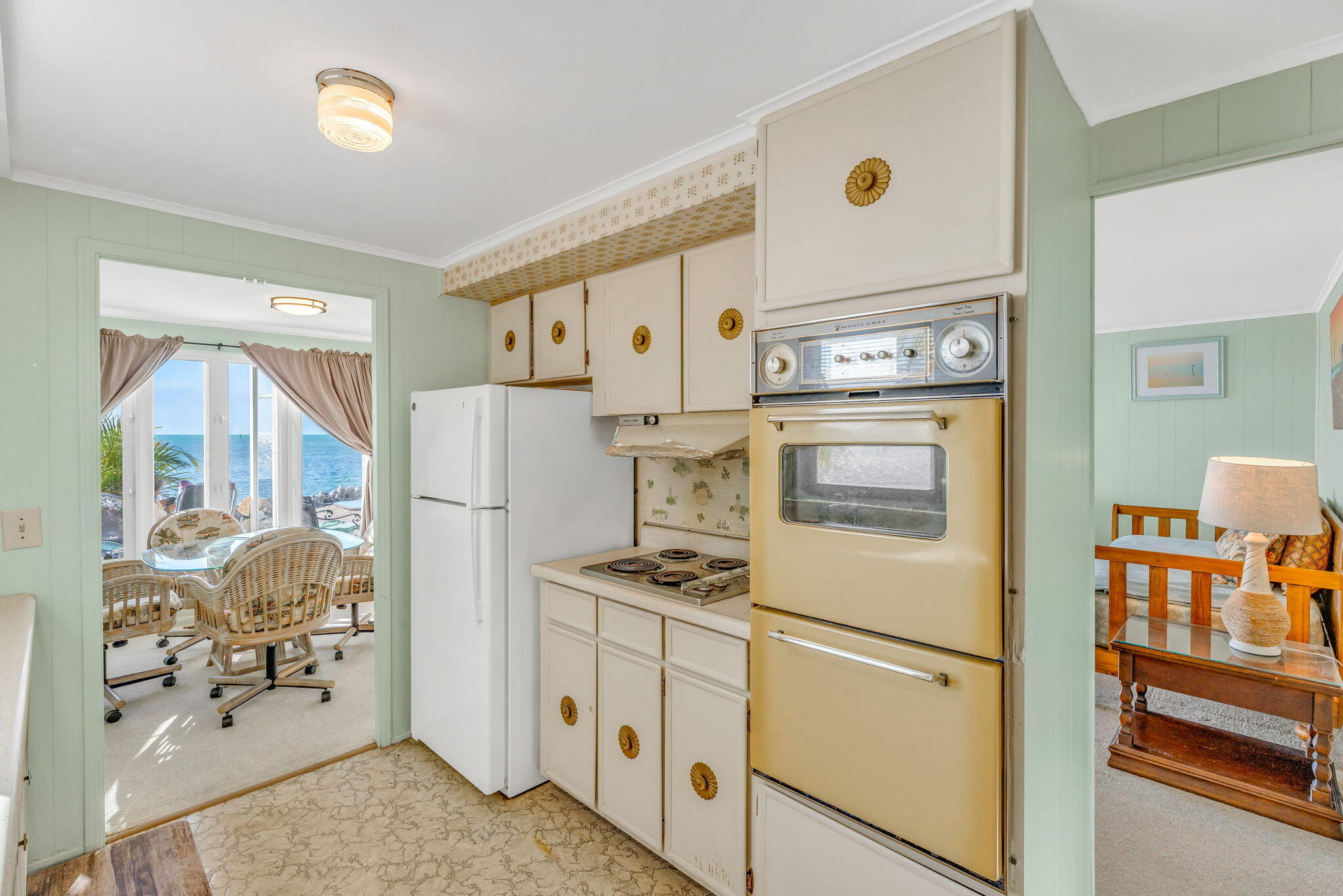 105 & 107 Star Lane Property Photo 12