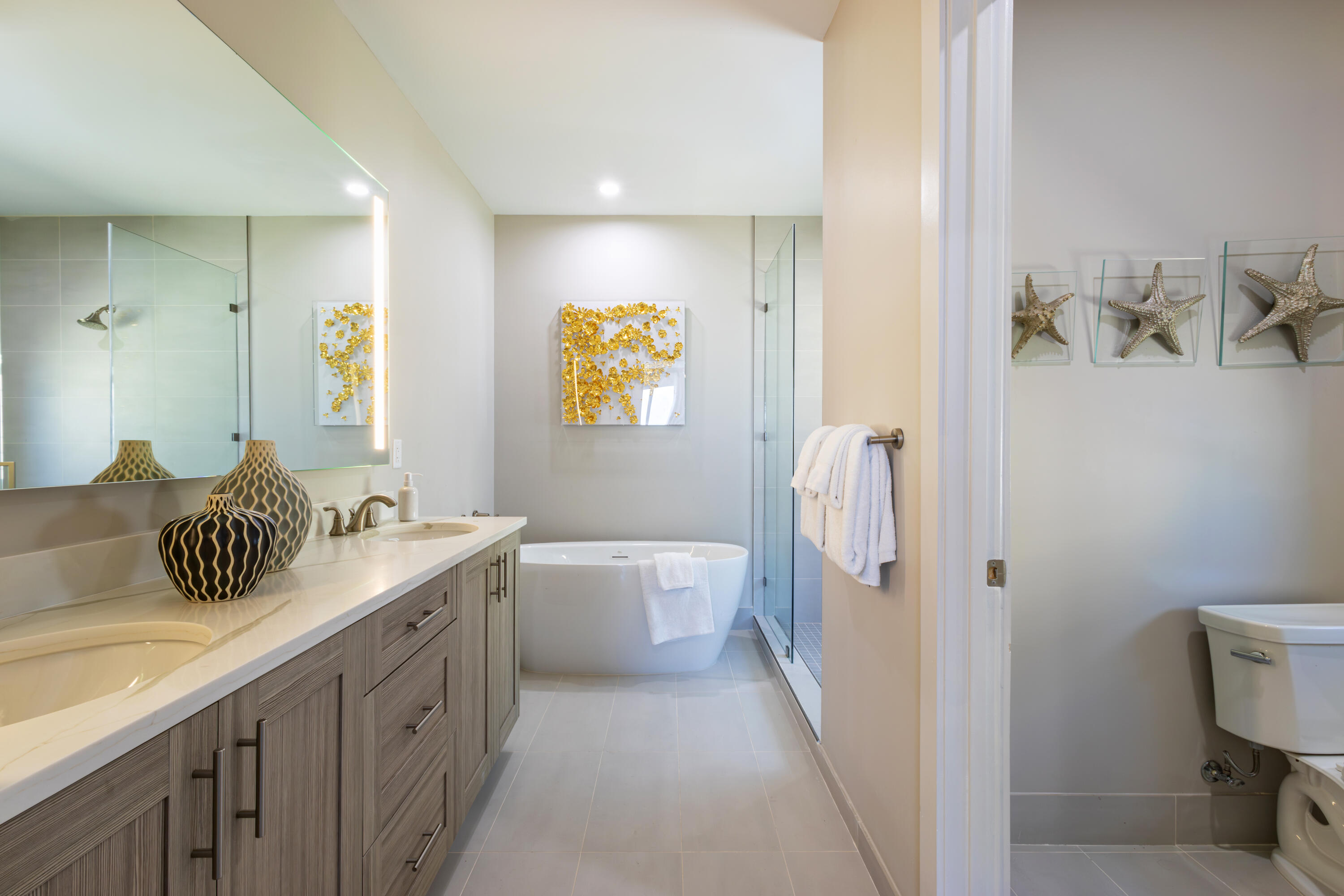 48 E Playa Largo Boulevard Property Photo 10