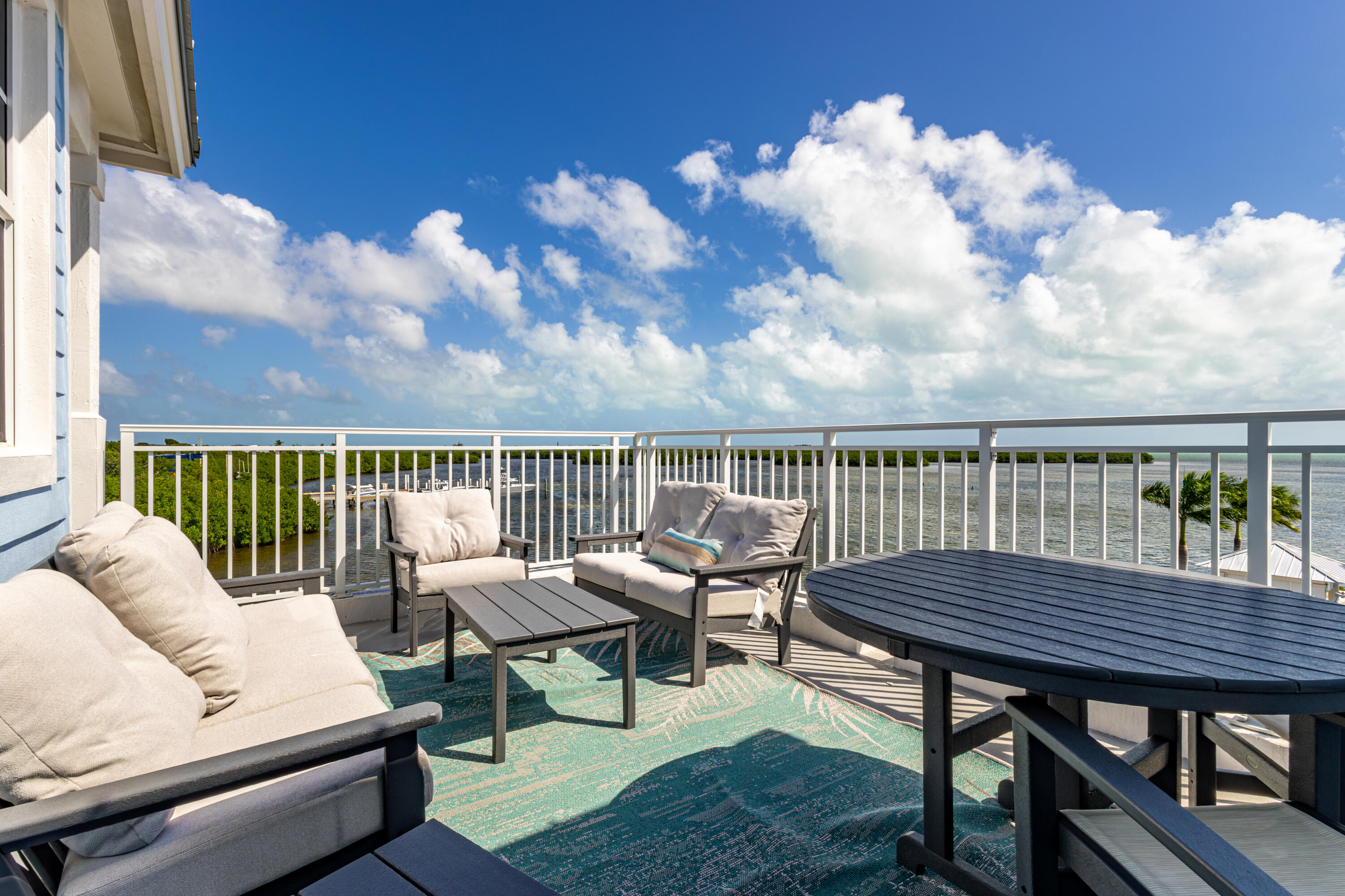 48 E Playa Largo Boulevard Property Photo 17