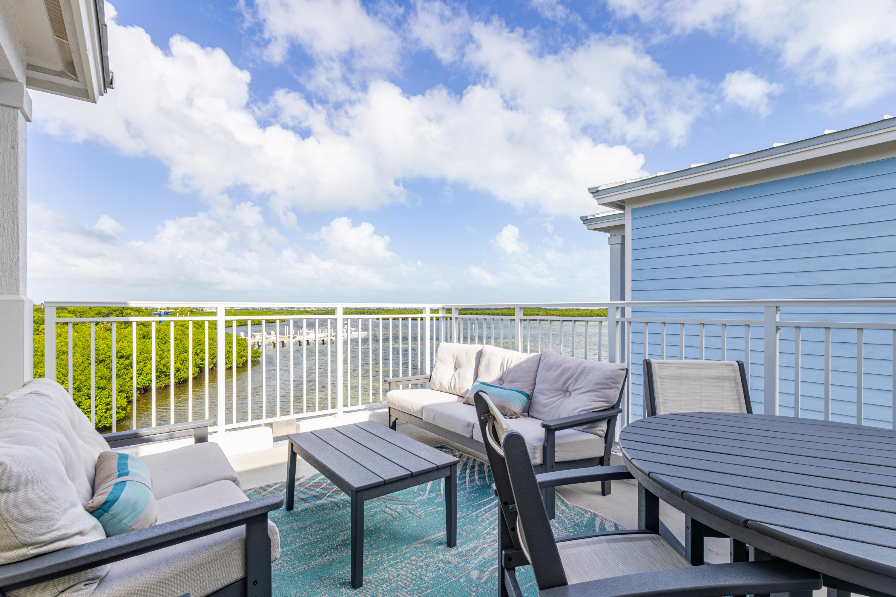 46 E Playa Largo Boulevard Property Photo 17