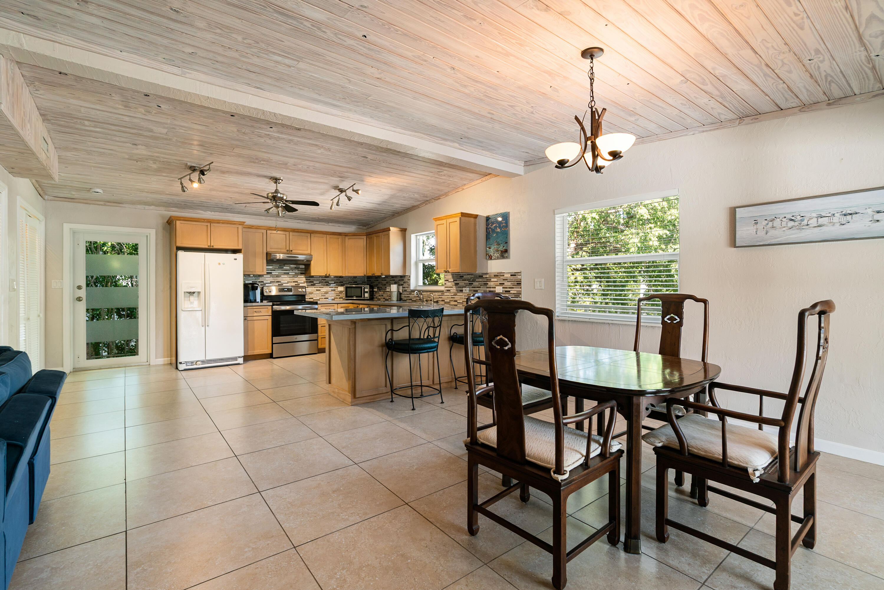 148 Sunrise Drive Property Photo 2