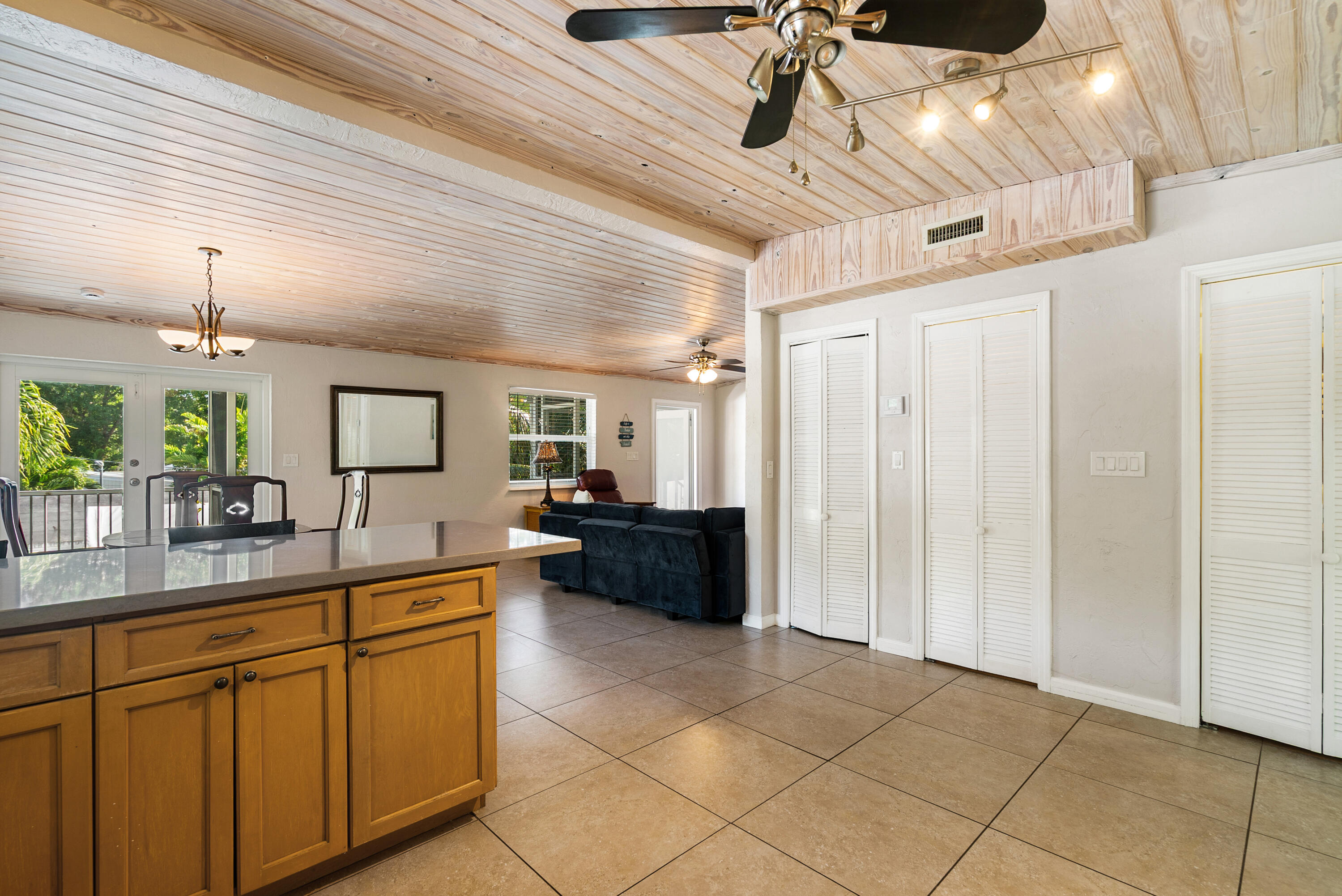 148 Sunrise Drive Property Photo 8