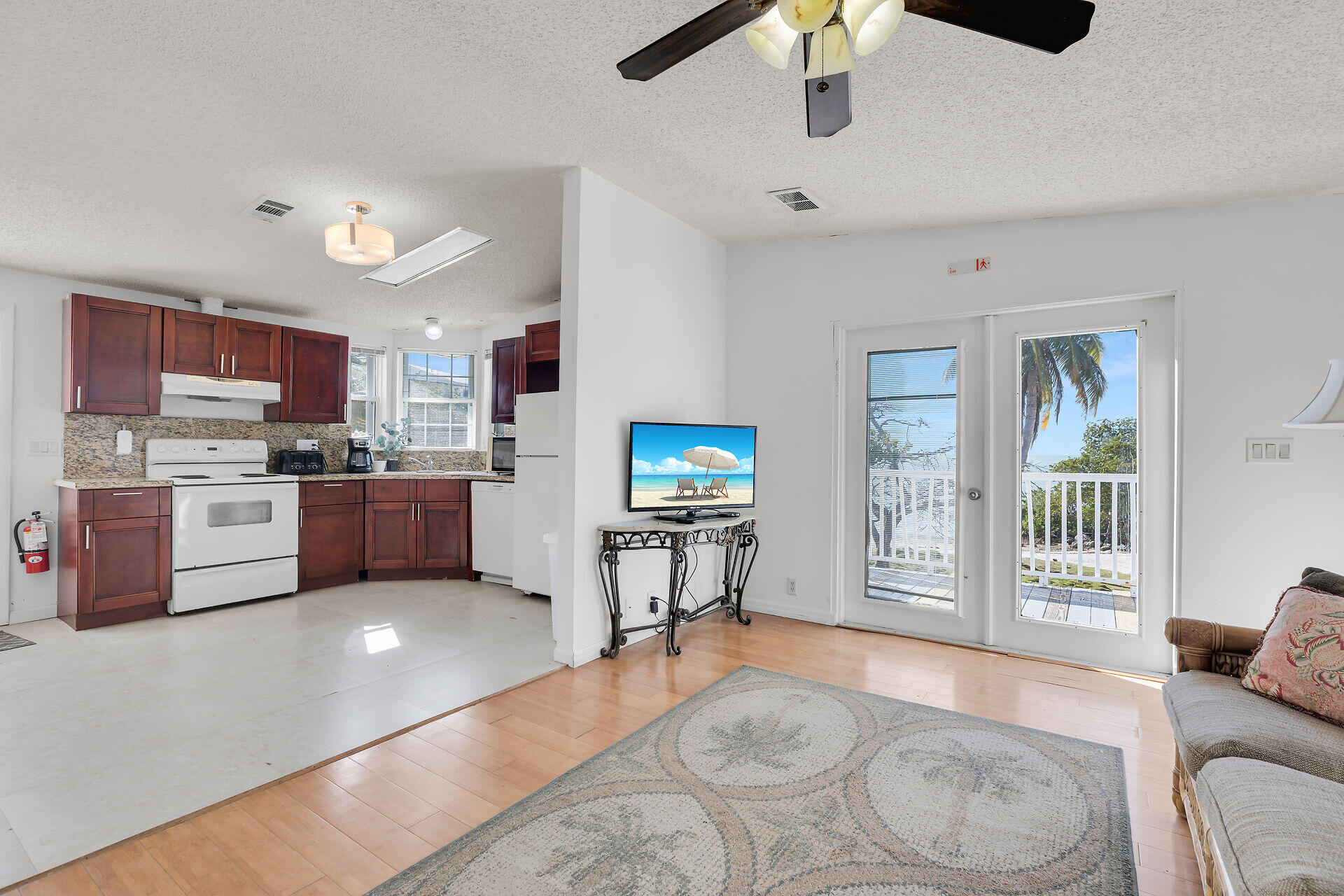 62250 Overseas Highway 11 Property Photo 25