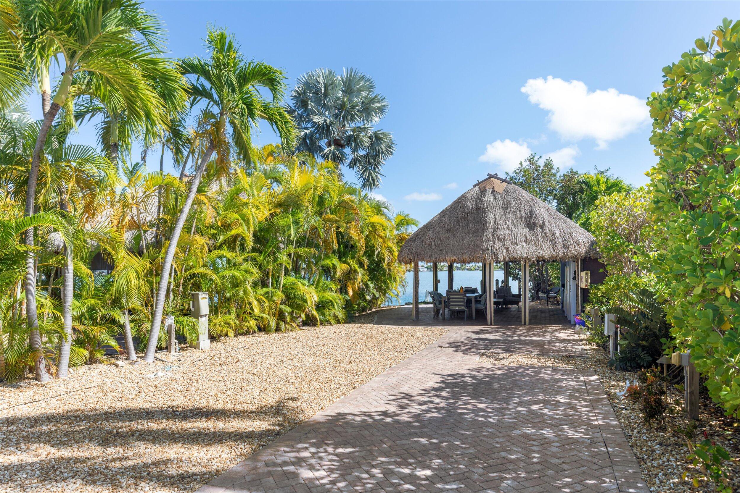 2950 Overseas Highway 63 Property Photo 2