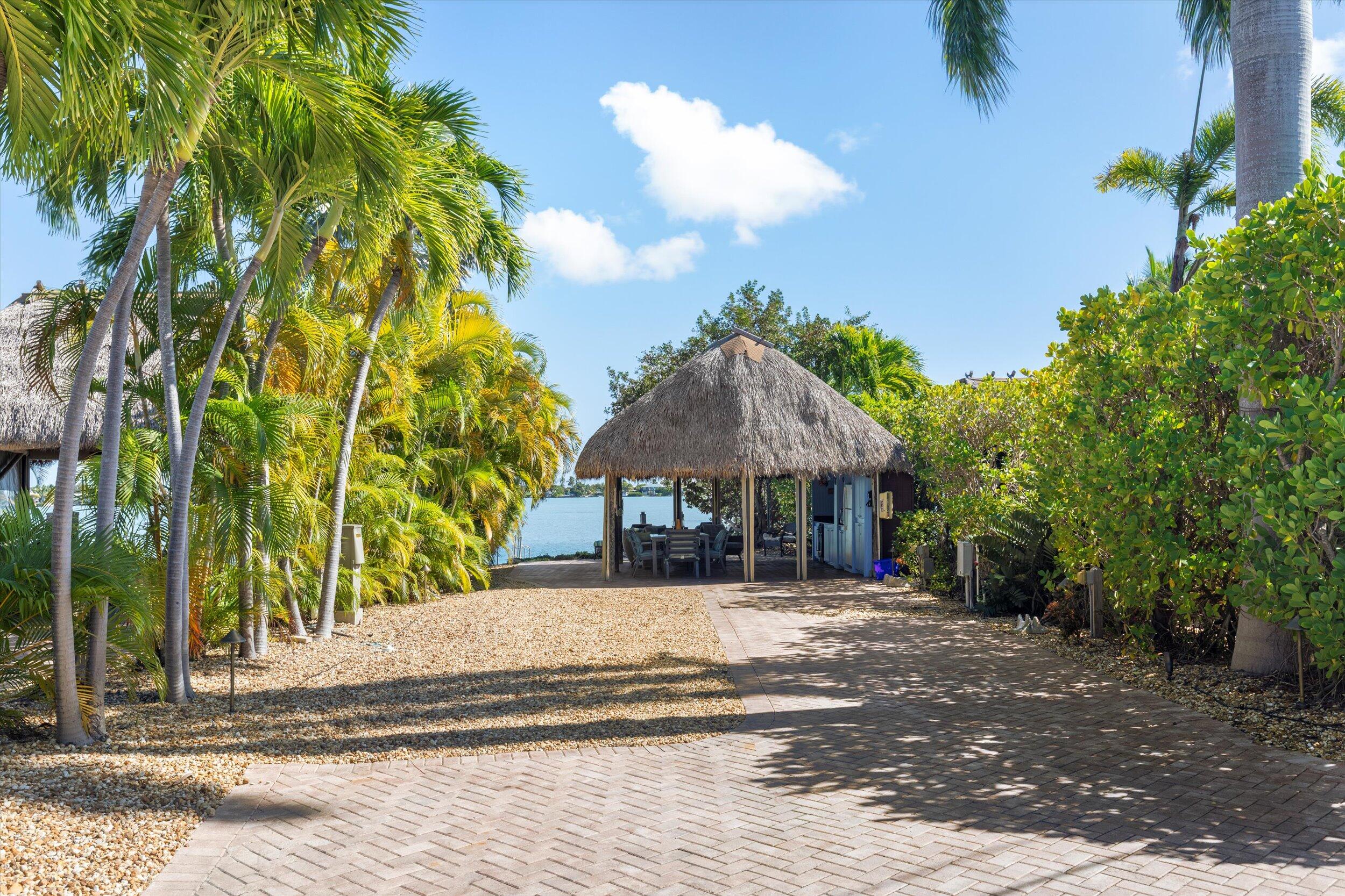 2950 Overseas Highway 63 Property Photo 3