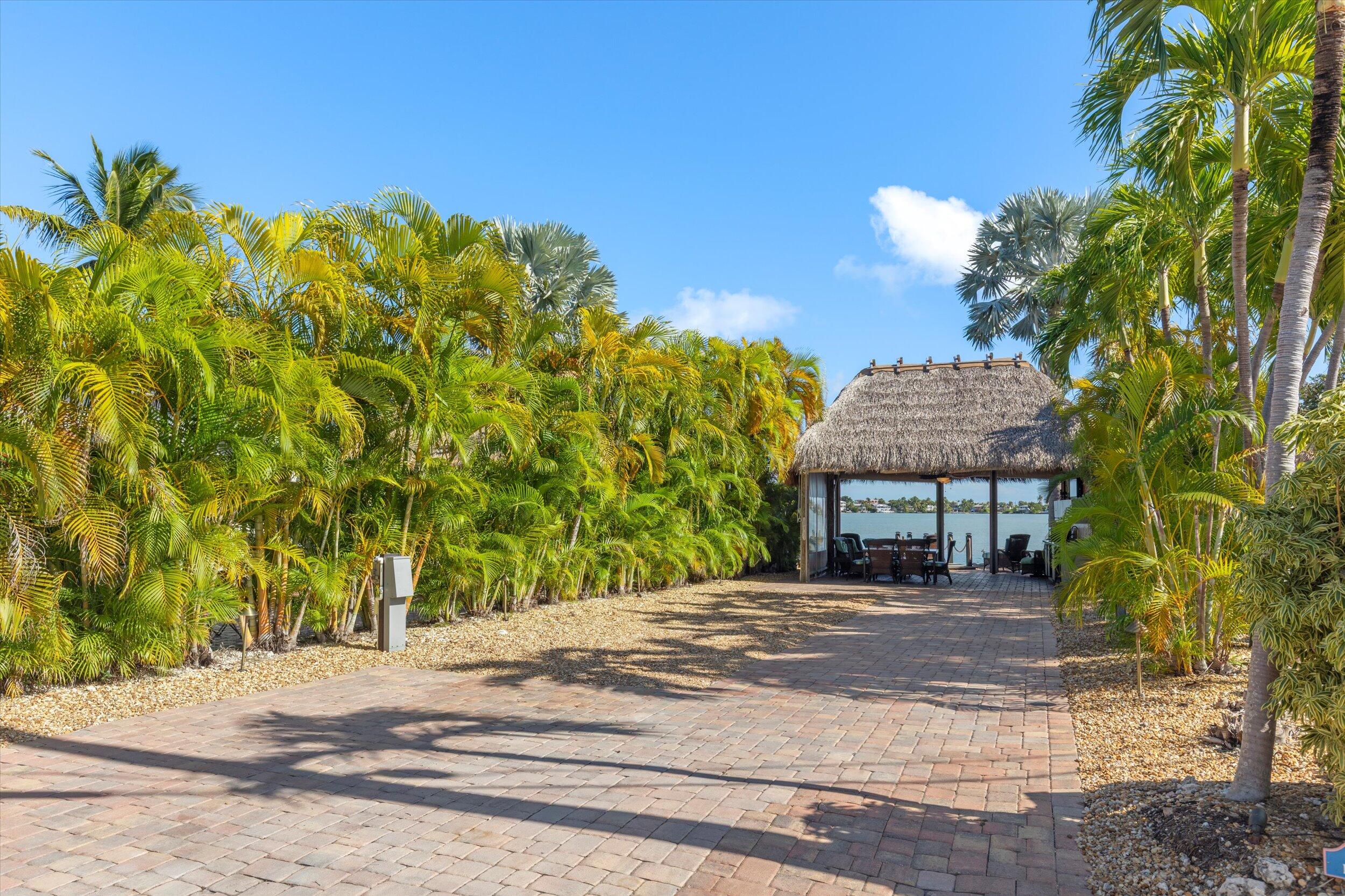 2950 Overseas Highway 64 Property Photo 2