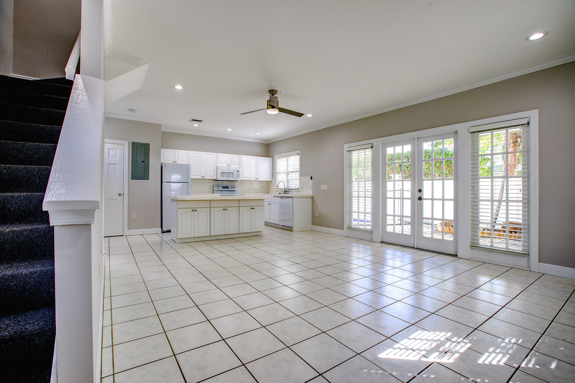 202 Golf Club Drive Property Photo 7