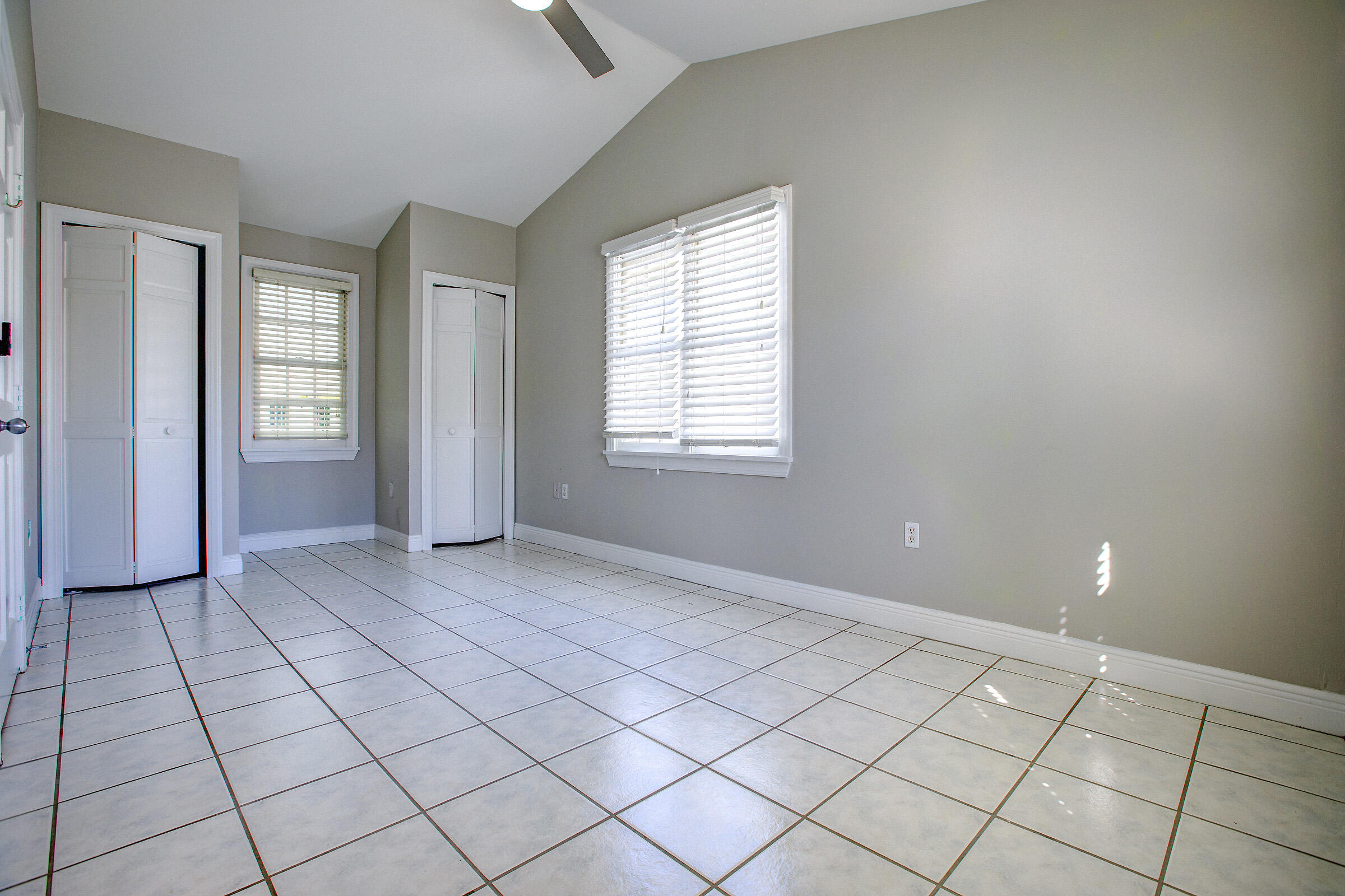 202 Golf Club Drive Property Photo 13