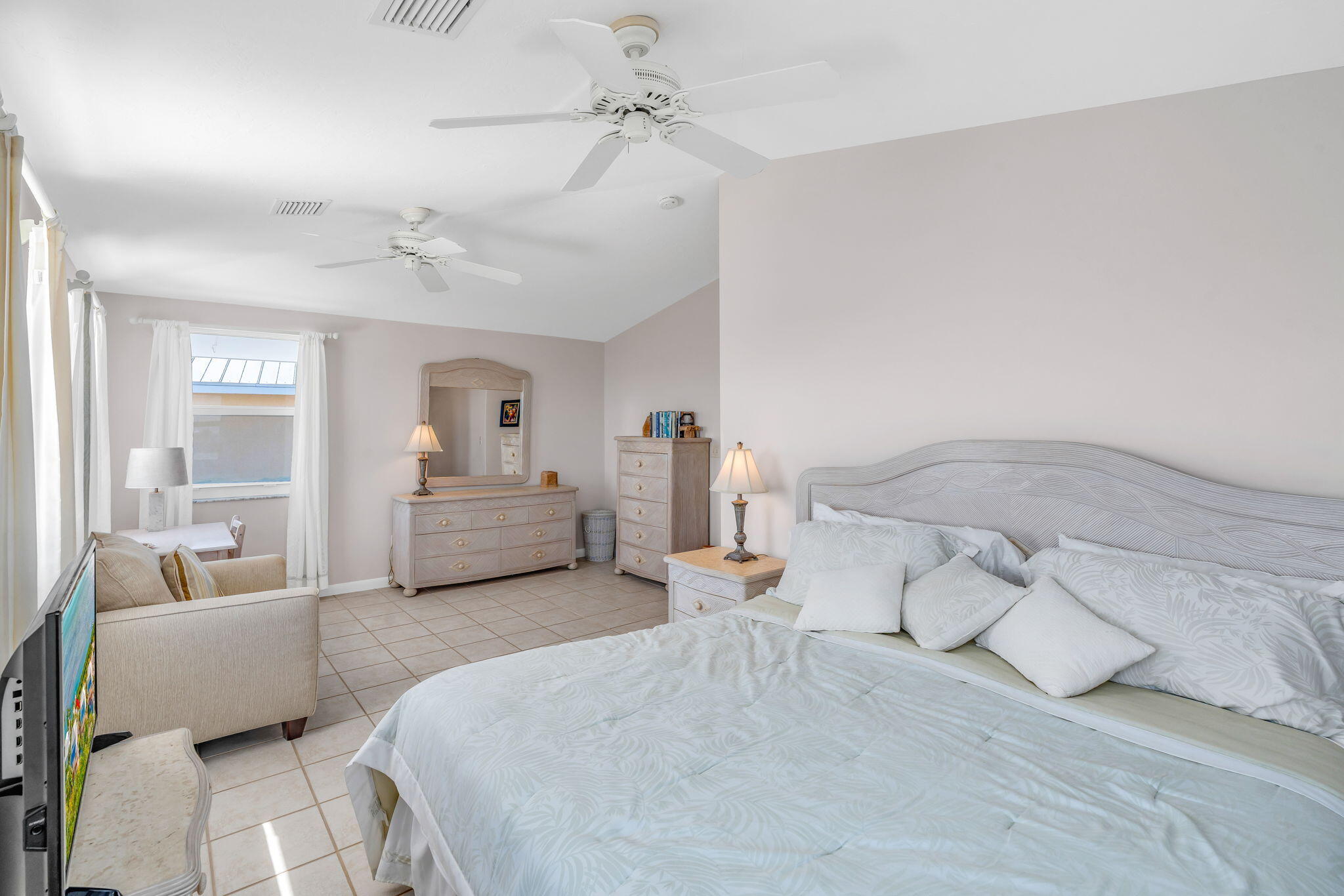21250 Conch Drive Property Photo 16