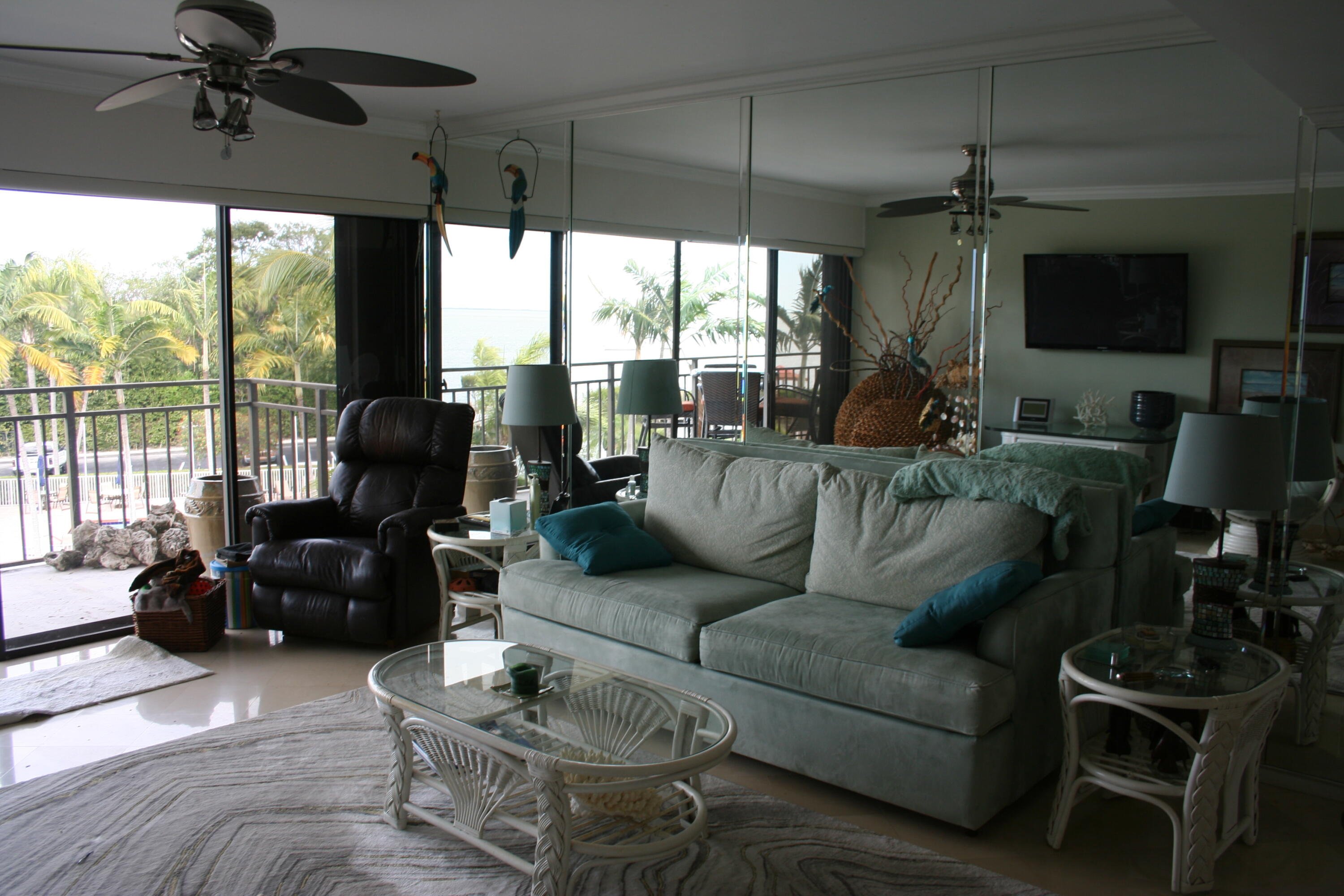 104500 Overseas Highway A302 Property Photo 9