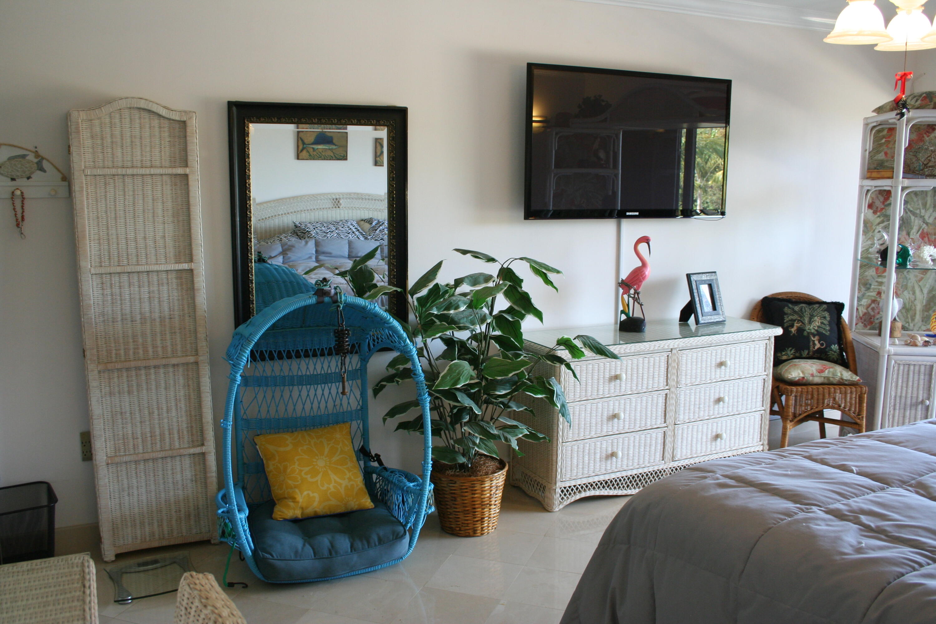 104500 Overseas Highway A302 Property Photo 11
